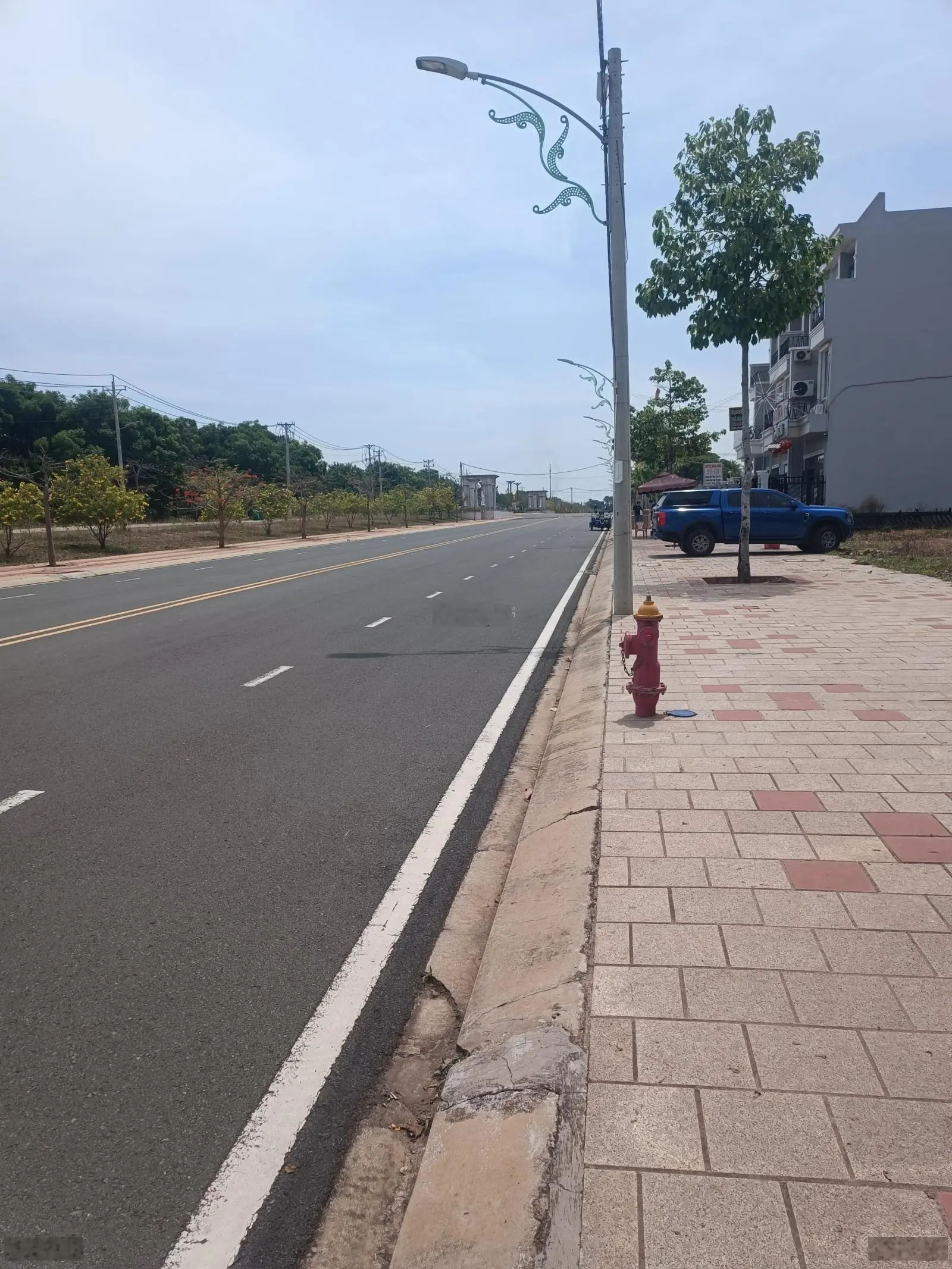 Bán shophouse 304m2, 3,9 tỷ ở Quốc lộ 14, Tiến Hưng, Đồng Xoài, Bình Phước chỉ với view đẹp