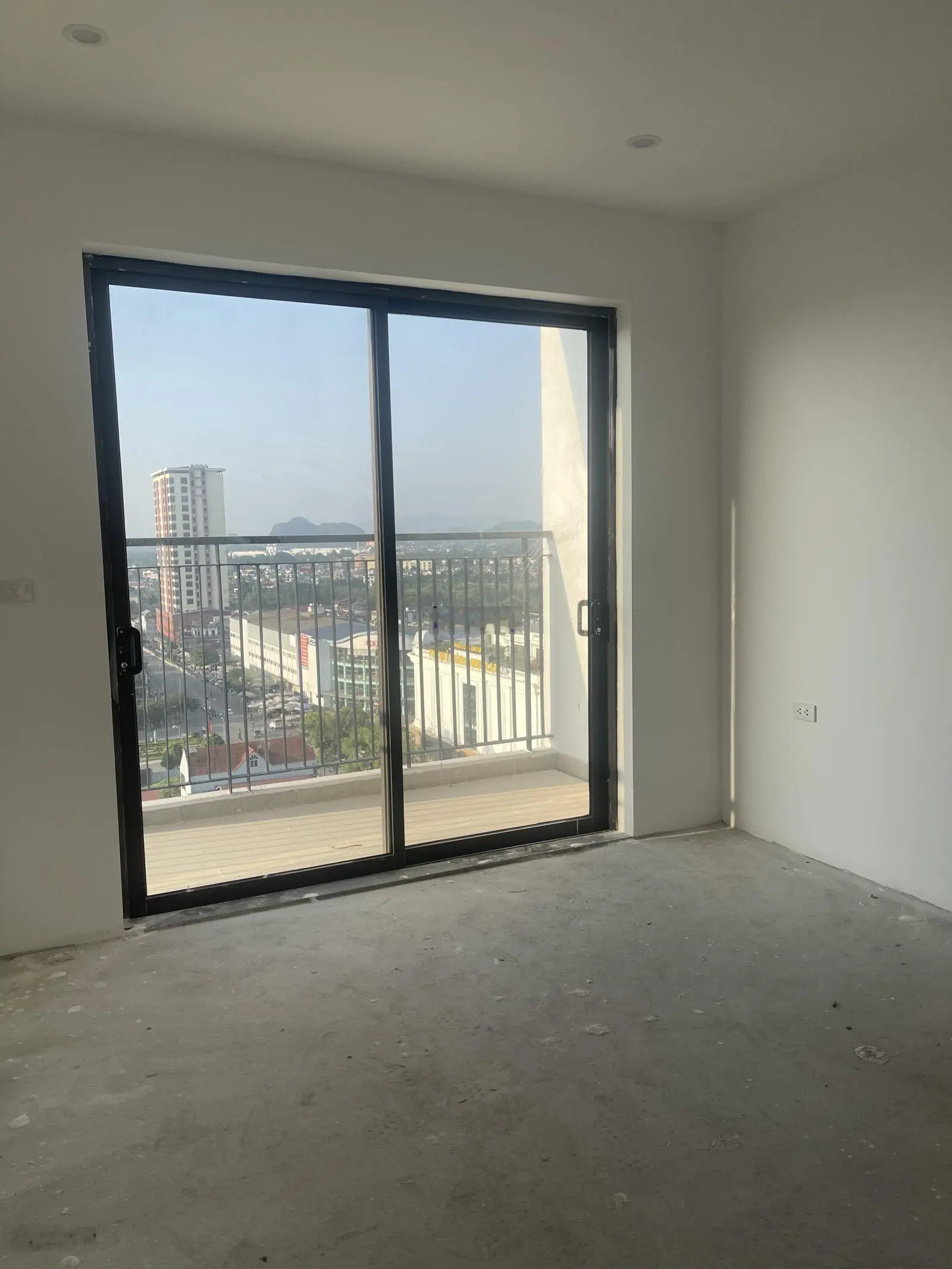 Bán căn 3 ngủ Thái Nguyên Tower 86,7m giá 2080tr