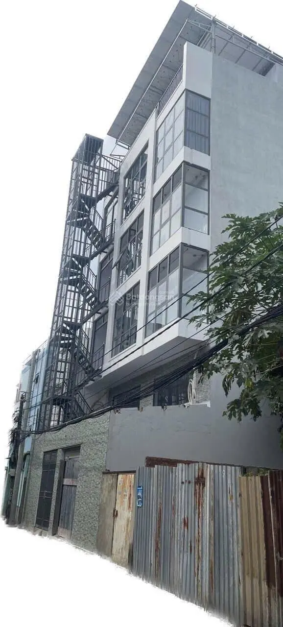 Cần bán gấp toàn nhà 2 mặt tiền, 5 tầng 10x20m, sổ hồng hoàn công, giá bán 32 tỷ thương lượng