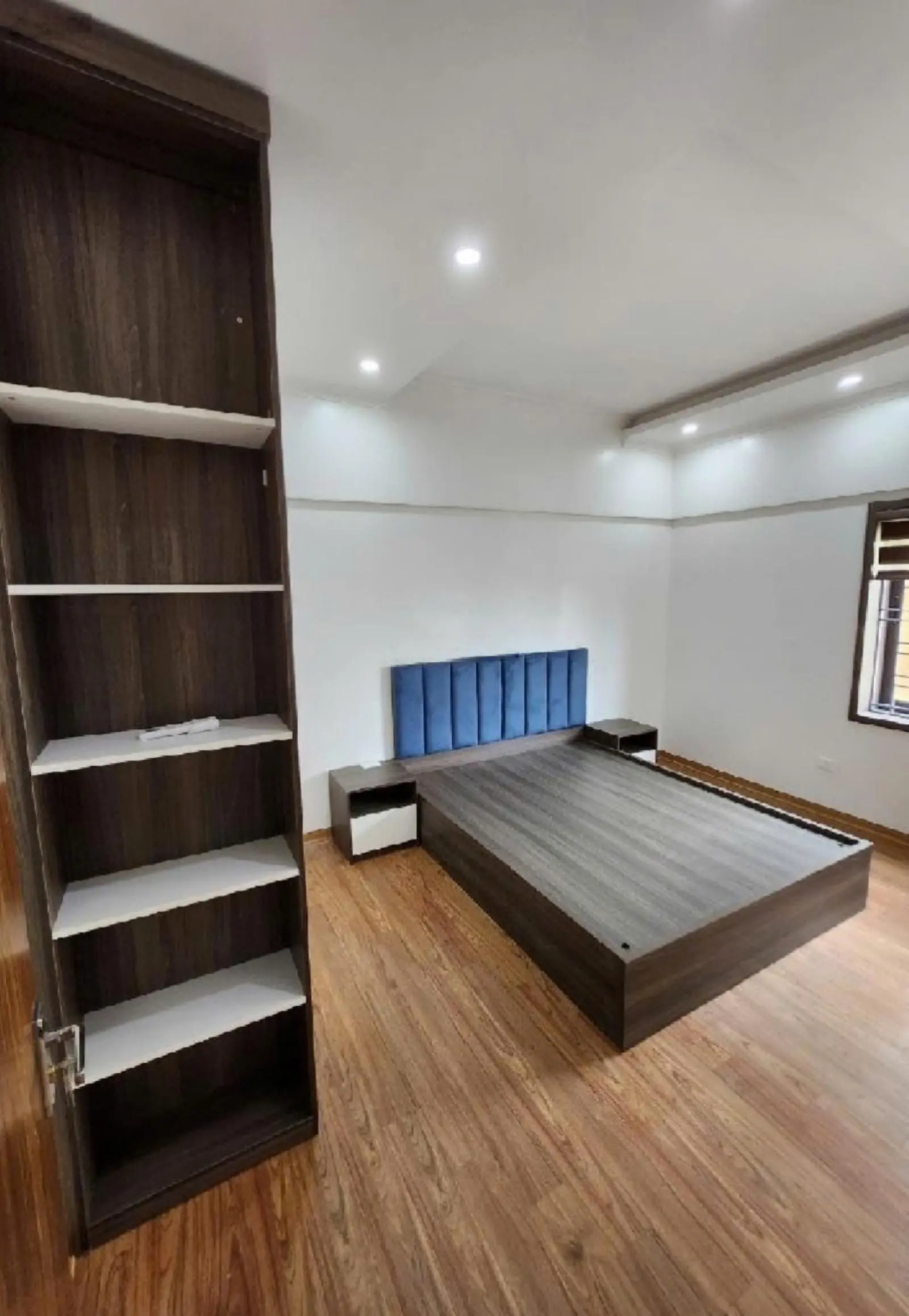 C.c 7a mặt phố lê đức thọ - 69m*2pn - nhà đẹp thoáng sáng - full n/t - ở ngay - giá 4,6 tỷ