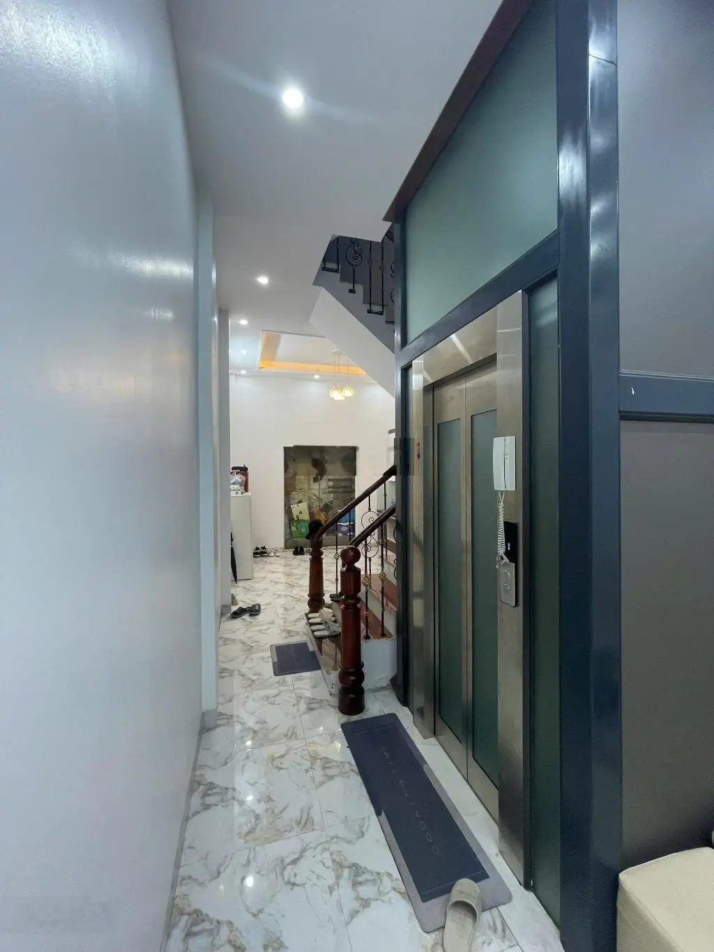 Bán nhà - đào tấn - 6 tầng thang máy - ngõ thông - 50m - 6 tầng - mt 4m - 17.3 tỷ ba đình