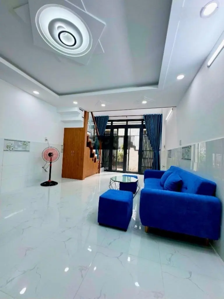 Nhà mới dọn vào ở ngay rẻ nhất khu vực ít nhà bán