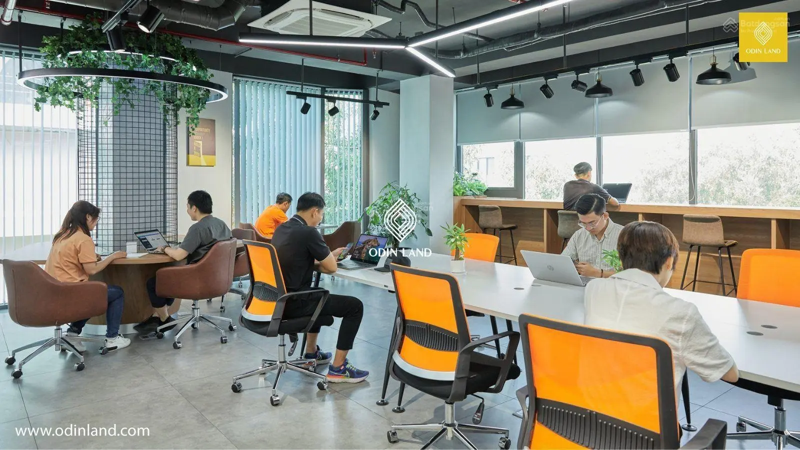 Bán tòa nhà hầm 5 tầng góc 2MT Nguyễn Văn Hưởng, DT 15X18, DTSD 1000m2