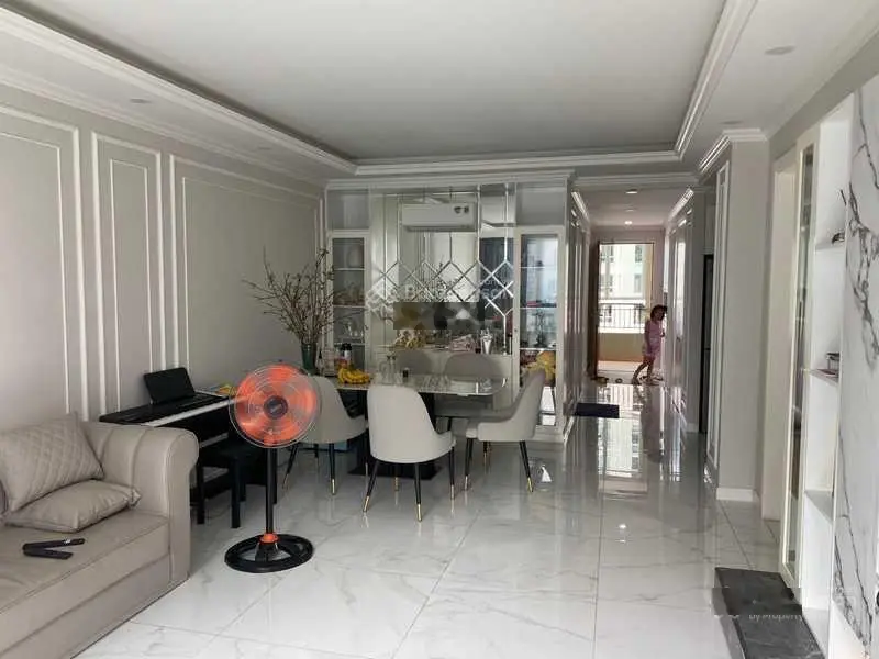 Cần tiền kinh doanh bán gấp căn hộ chính chủ The Manor 75m2, 2PN, 2WC