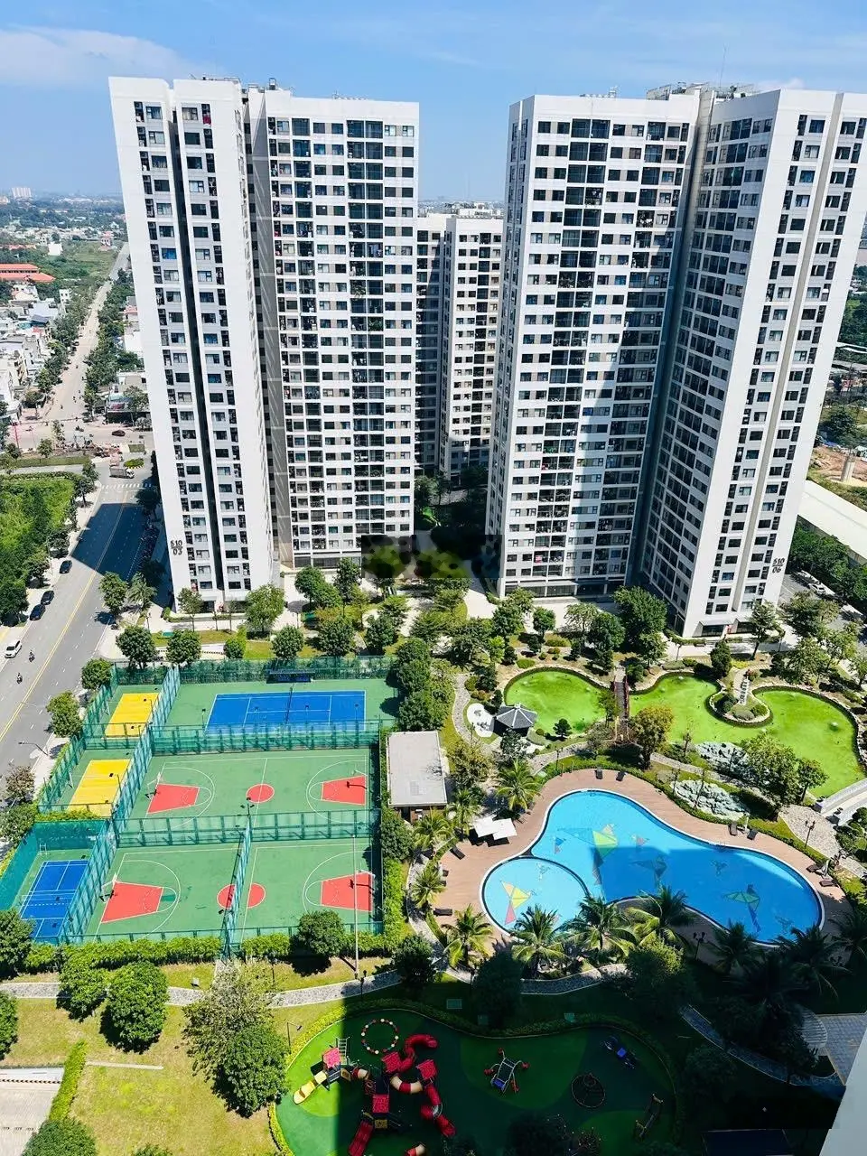 Bán nhanh 1PN + 52m2 The Origami Vinhomes Grand Park giá 1.980 tỷ bao thuế phí. Đơn giá chỉ 38tr/m2