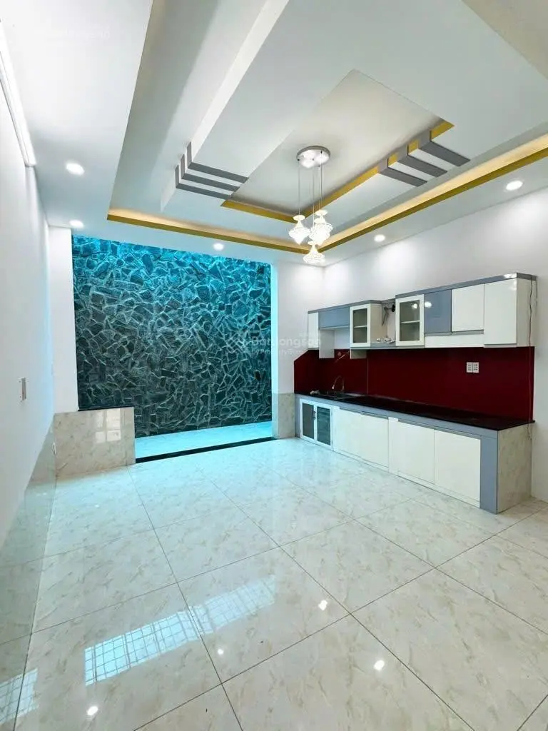 MTKD VIP, KDC Bình Phú, Q6. Đường 16m. Ngang 4,5m, đi bộ vài phút đến Metro Bình Phú. Chỉ 12,x tỷ
