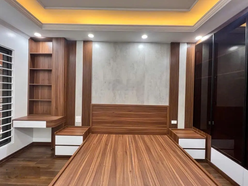 Phố Trần Khát Chân | Ngõ Ba Gác | Sổ Nở Hậu | 47m2 x 6Tầng - 6,2 Tỷ (Có TL )
