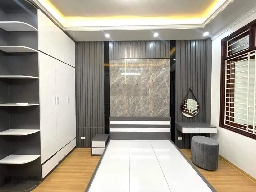 Chính chủ bán nhanh căn hộ CC TP Giao Lưu, 82m2, 3 ngủ, giá chỉ 3,8 tỷ.
