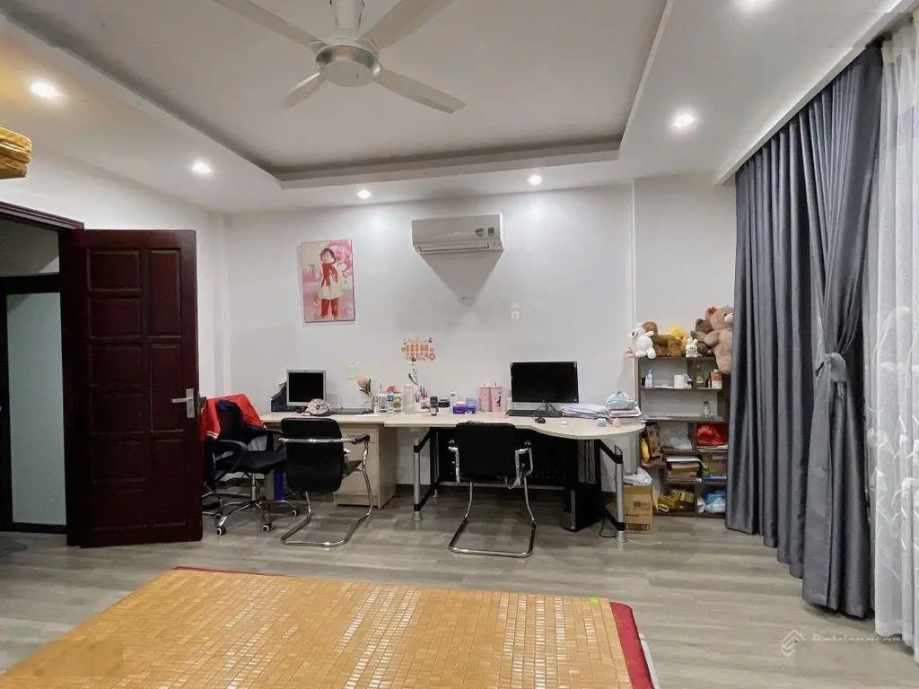 Nhà Nguyễn Đổng Chi, Cạnh Vinhomes Hàm Nghi, 55m2 x 6 tầng x MT5m, phân lô, ô tô, giá chỉ 14,1 tỷ.