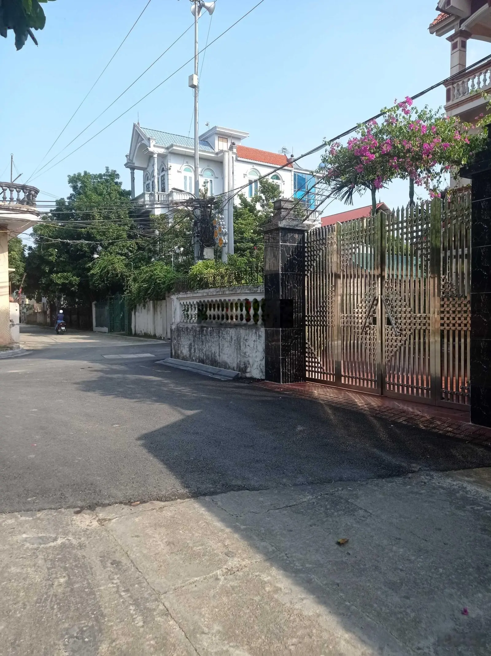 Bán gấp 52m 3,69 tỷ. Đường trước đất 7m ôtô tránh thông tứ tung tại Mĩ Nội Bắc Hồng Đông Anh HN