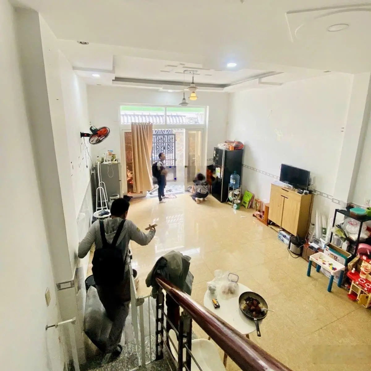 Cần bán gấp nhà 2 tầng, 2pn 4,5x16m sát Nguyễn Duy Trinh, trung tâm Bình Trưng Đông chỉ 5,x tỷ