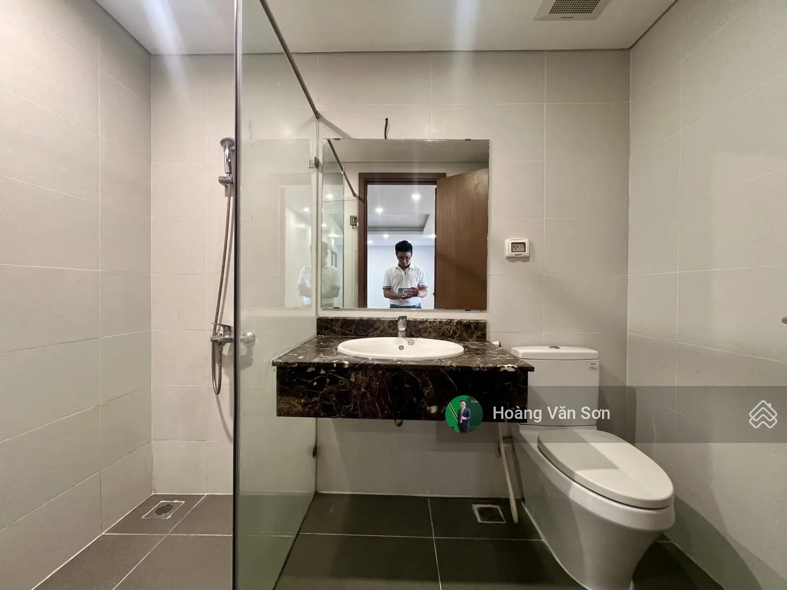 Bán căn hộ sân vườn N01T1 Ngoại Giao Đoàn, ban công Nam, thoải mái slot đỗ xe, nội thất sáng tạo