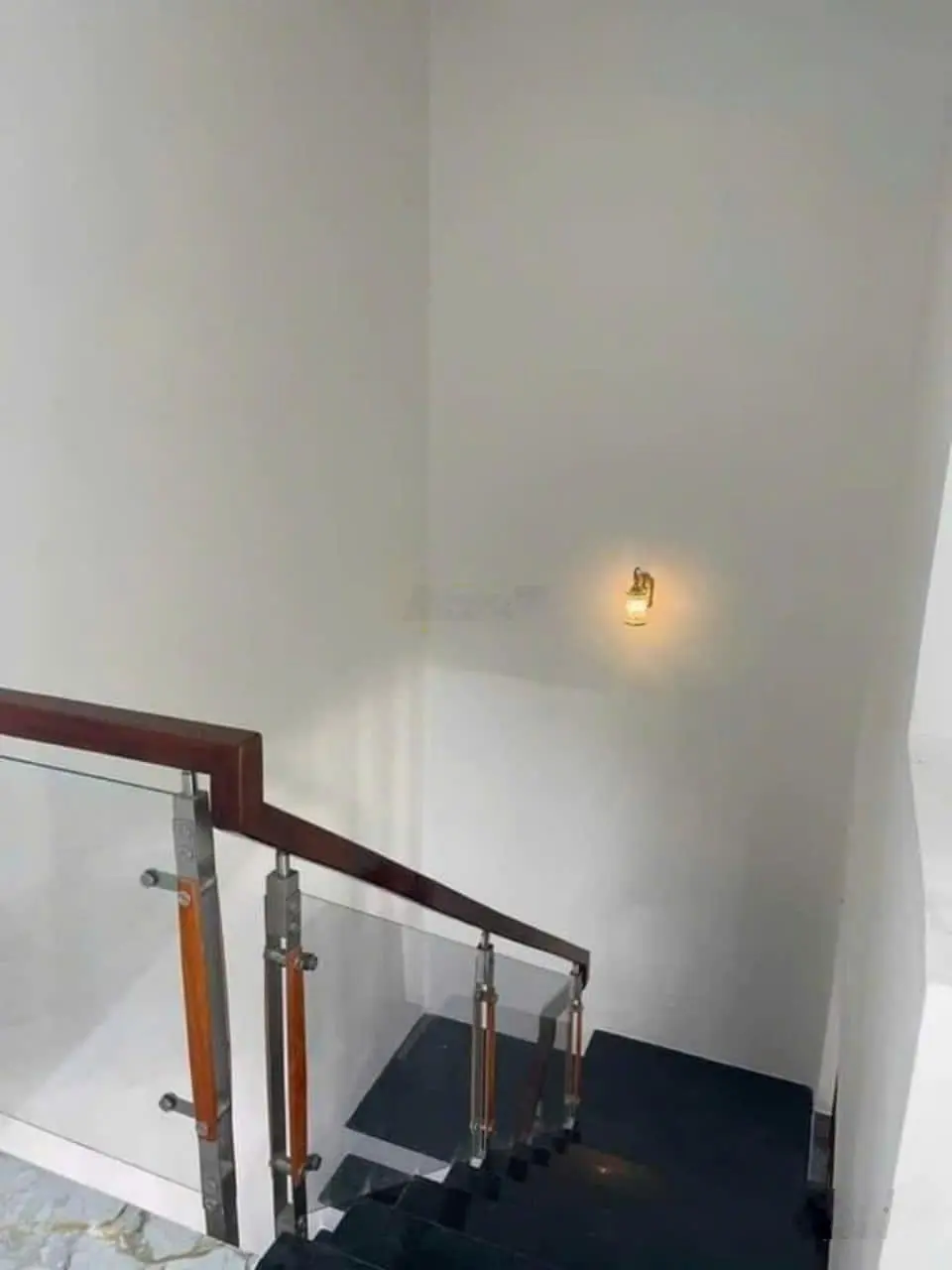 Giá siêu hời - nhà riêng MT Trịnh Như Khuê, Bình chánh gần chợ, đang cho thuê 6tr/th