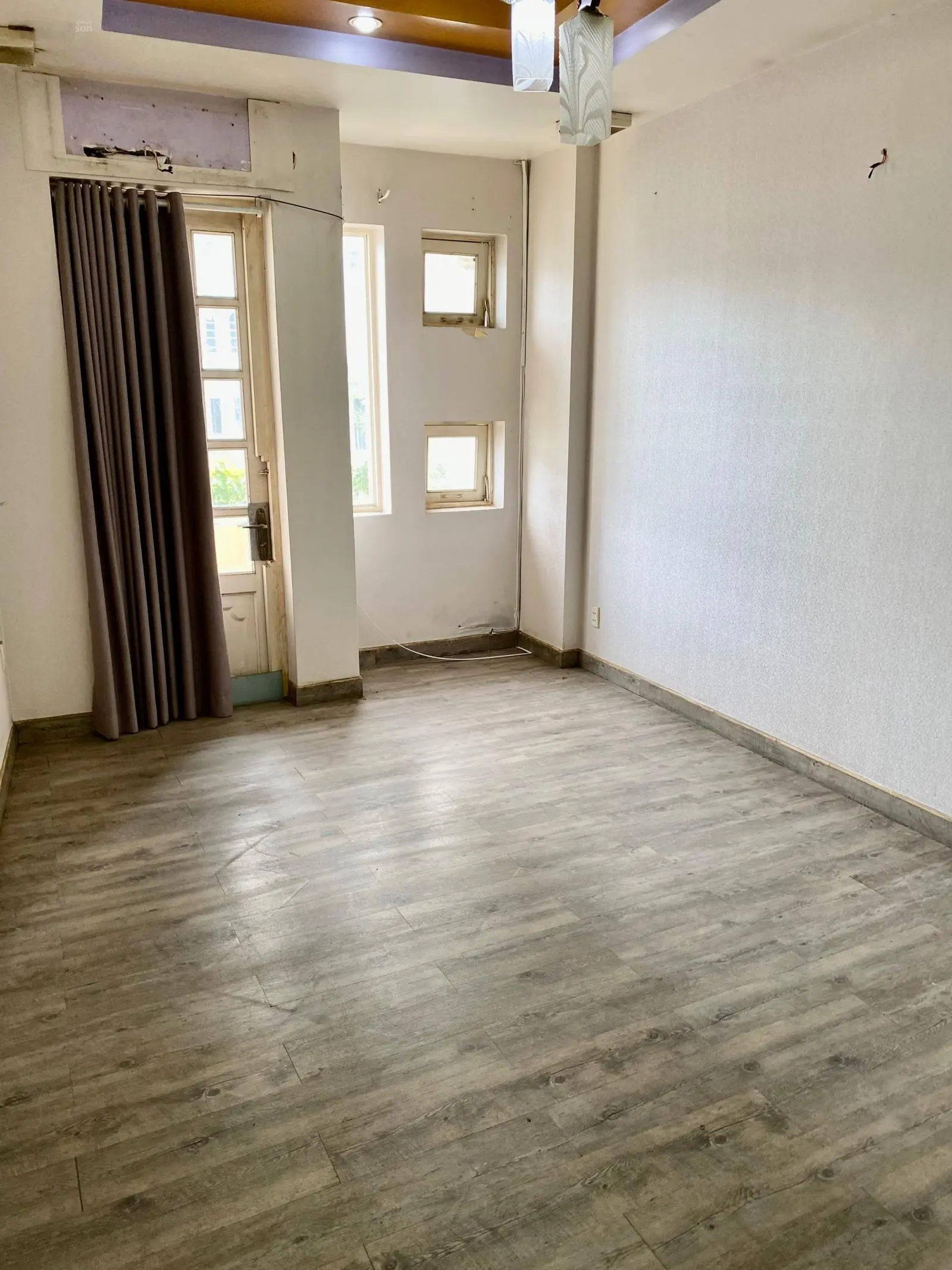 * Đường xe tải * [80m2 - 4 tầng] Kỳ Đồng - ô chờ thang máy 450kg