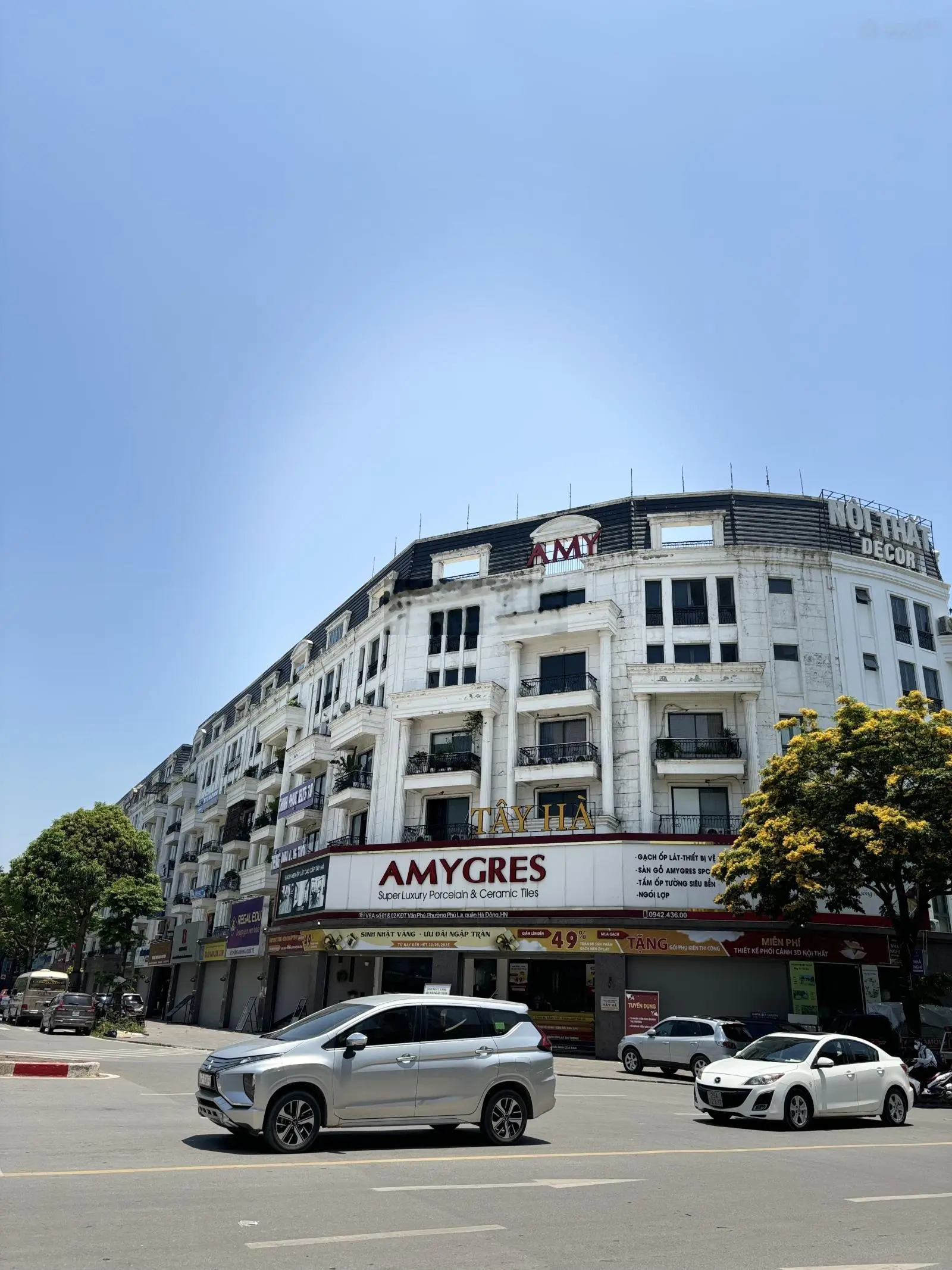 Bán gấp liền kề Văn Phú Hà Đông đường 20m, viae hè 5m Kinh doanh, view vườn hoa, Nhỉnh 18 tỷ