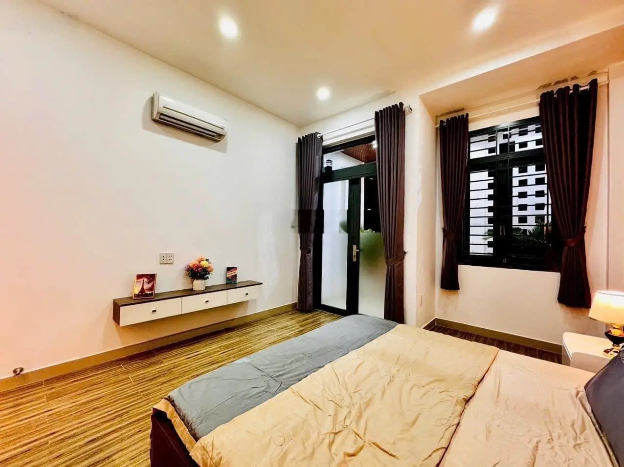 Cực hiếm! Nhà 35m2 Lý Chính Thắng, P8, Q3. Xây 2 tầng. Sẵn HĐ thuê 15 tr/th