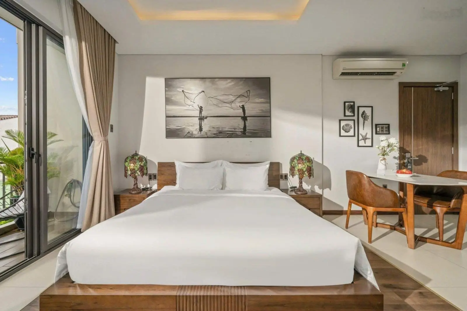 CẦN BÁN GẤP! toà khách sạn Boutique khu biển Phước Mỹ - Sơn Trà. Dòng tiền 300tr/th Giá 43tỷ