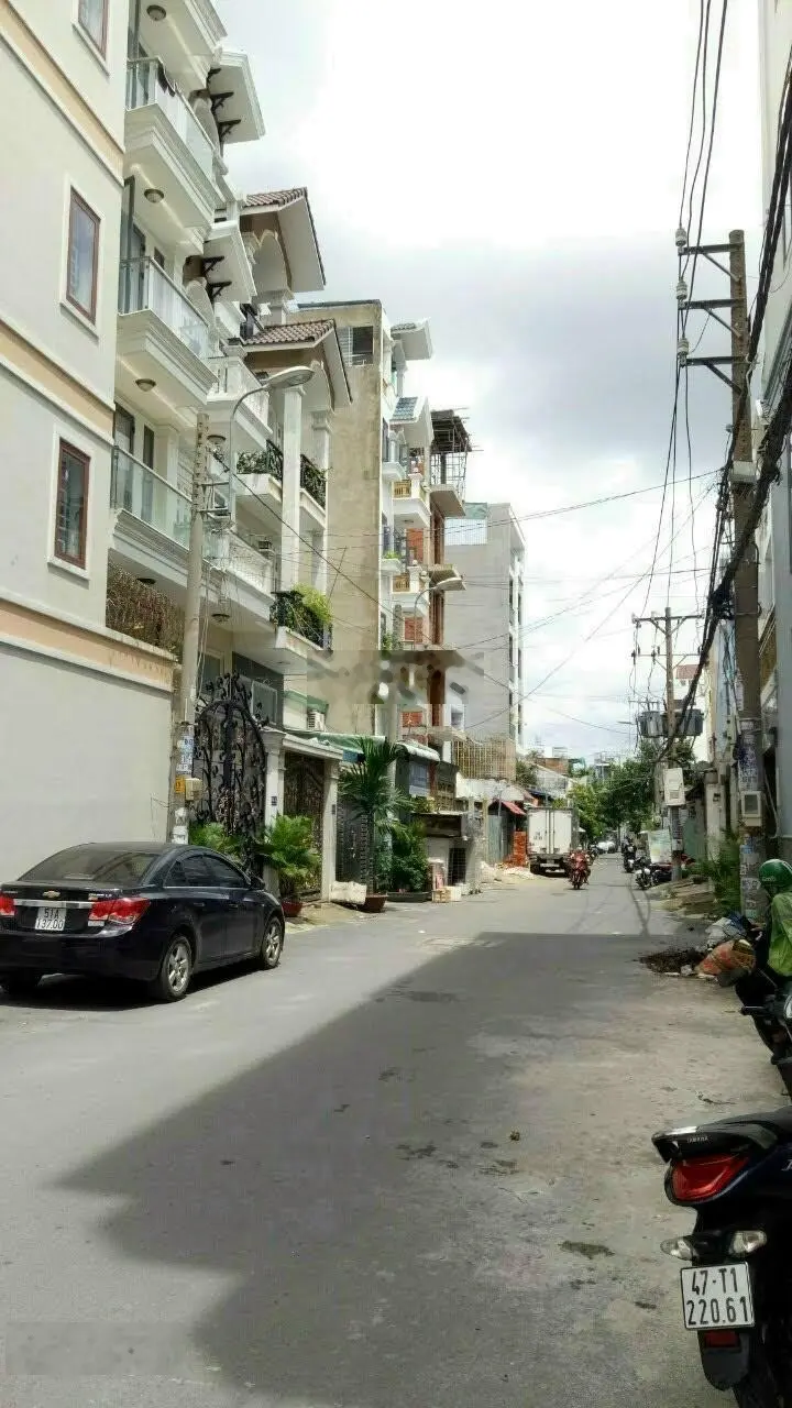 Chính chủ bán nhà 40m2 ô tô đường Bùi Đình Tuý, Bình Thạnh gần UBND, KDC LH 0932970686