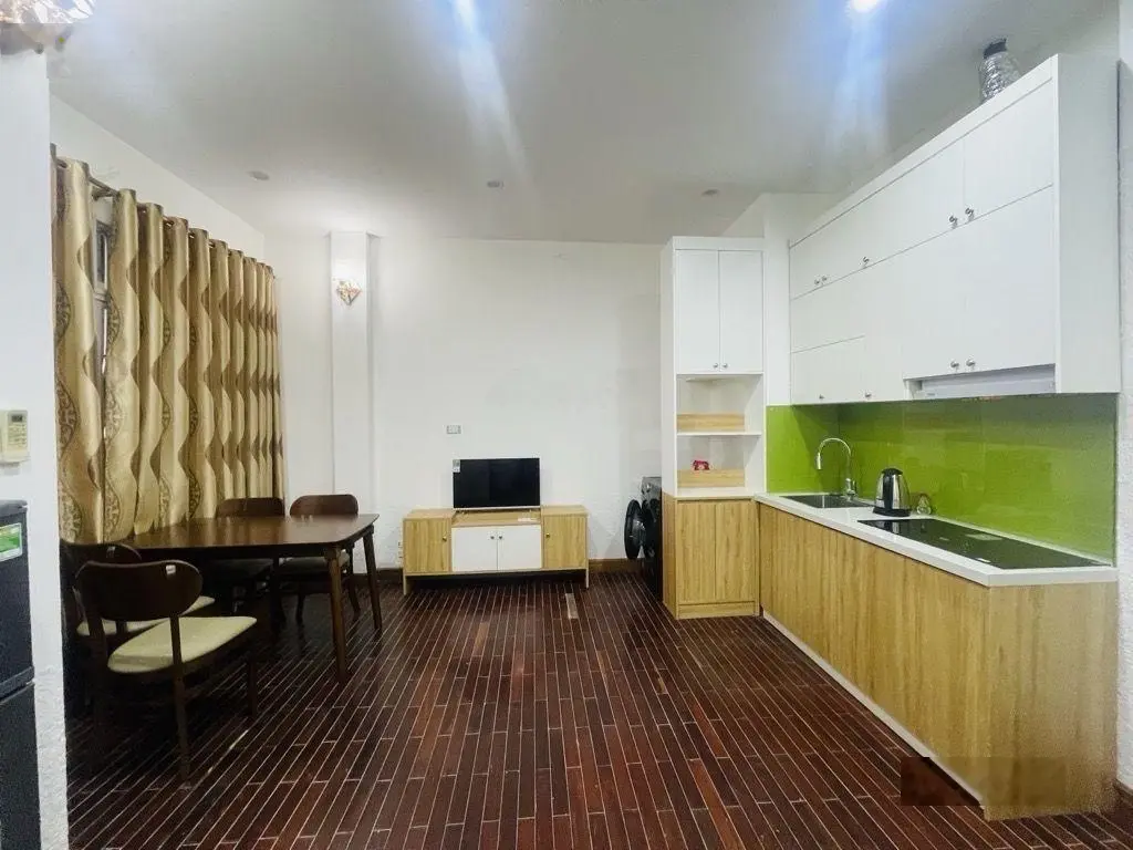 Nhà 5 tầng 42m2 dân xây - ngõ rộng thông thoáng kd - đường láng - đống đa
