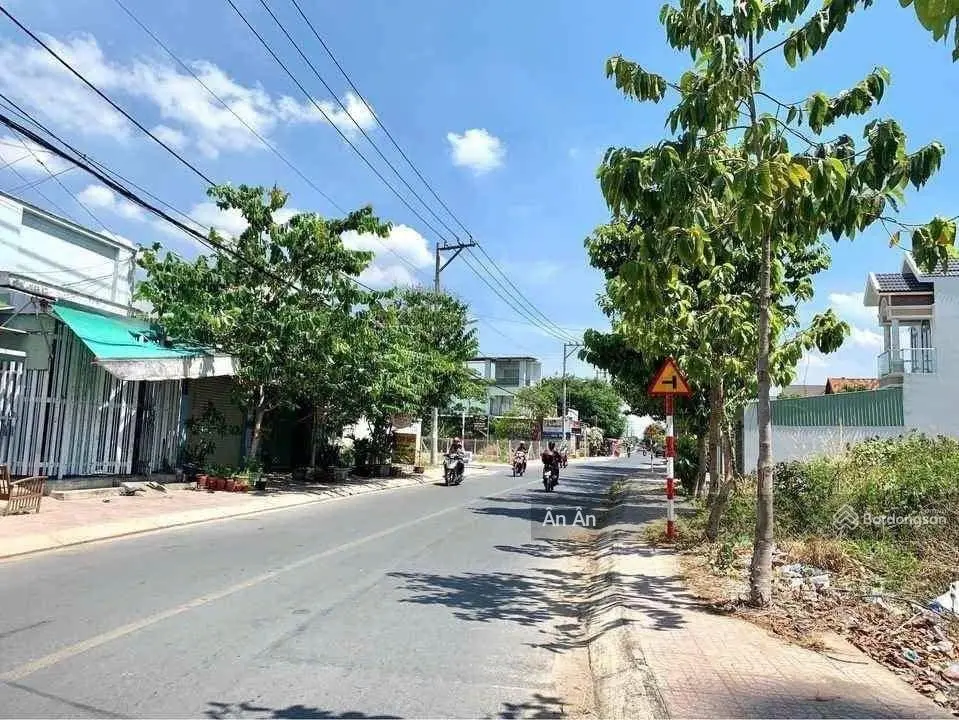 Bán đất gần Chợ Phường 1 Đất Thổ Cư 120m2/650tr SHR tại MTĐ Châu Văn Đặng, Phường 1, Bạc Liêu