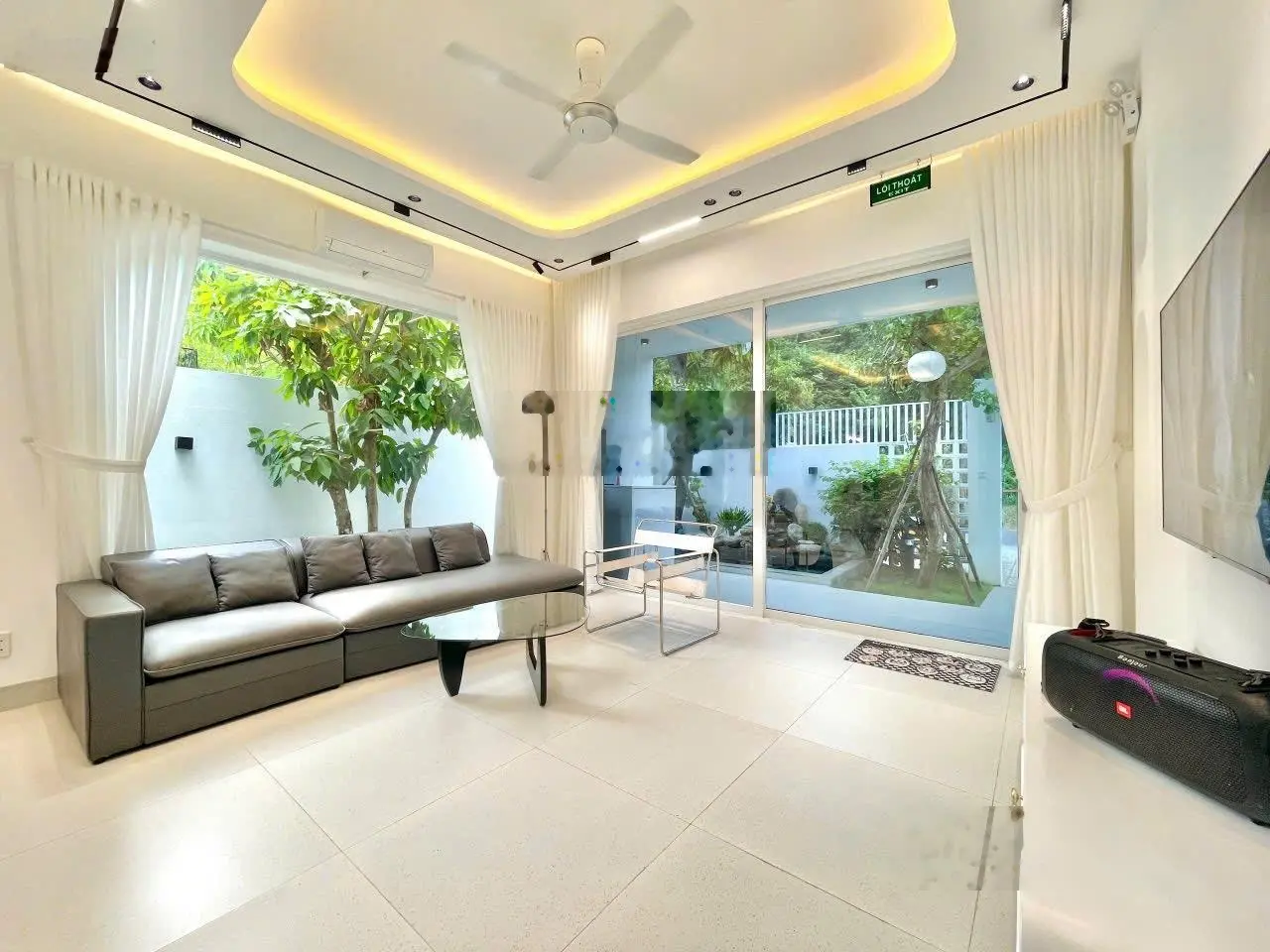 Bán Biệt thự đẹp ở bán đảo Sơn Trà Đà Nẵng, đang khai thác rất tốt