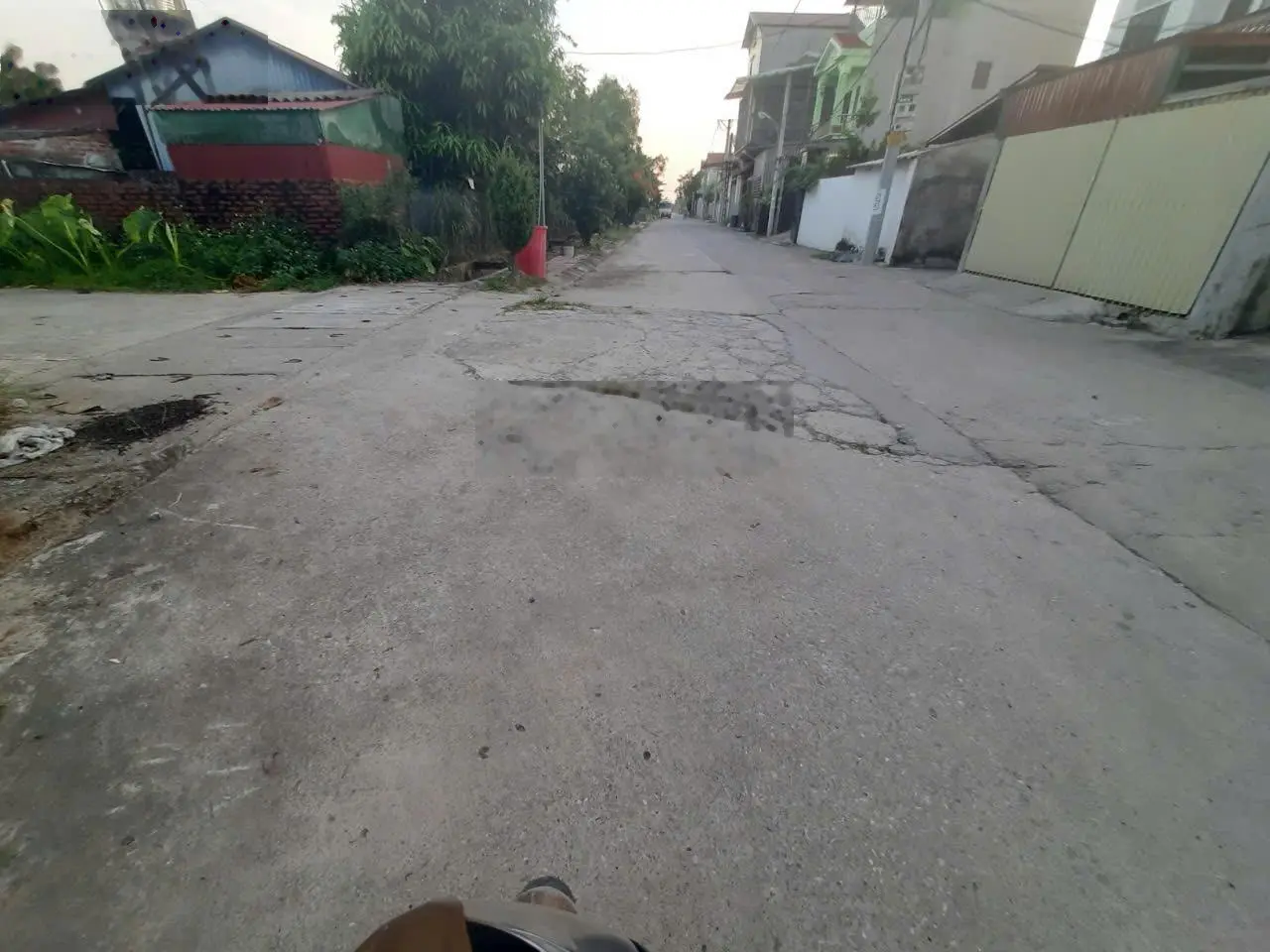 Bán nhà, bìa làng, view cánh đồng, căn góc, bạch đa, Kim Hoa, Mê Linh, 118m2 MT 8m đg 6m, SĐ, 4xtỷ