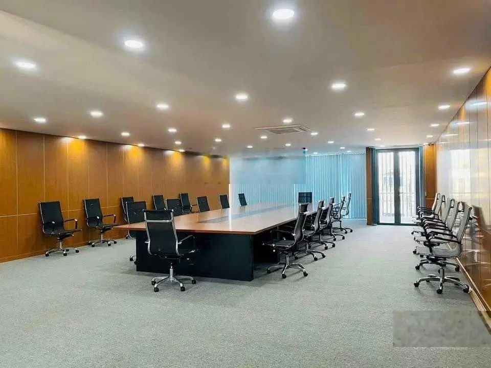 Cho thuê tòa nhà văn phòng mặt tiền Hà Huy, Thạnh Lộc, Giáp Quân 12