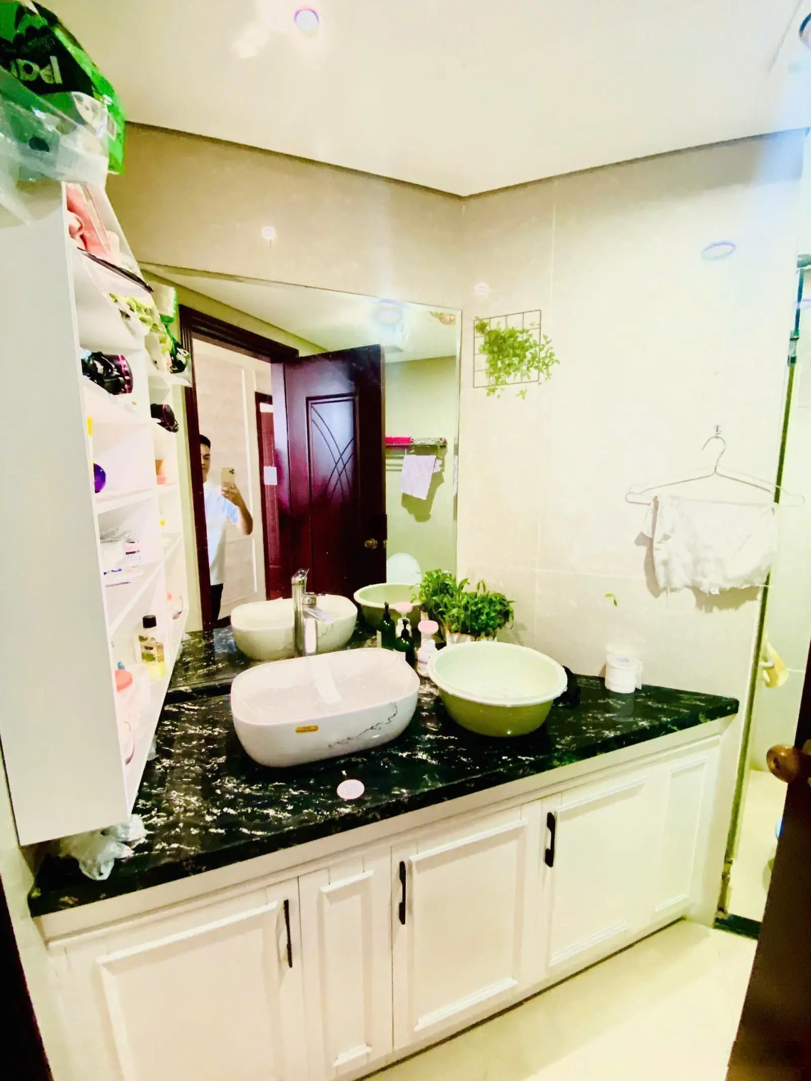 Bán nhanh căn hộ Sky City 88 Láng Hạ, DT 112m2, 2ngủ, 2VS, full nội thất ~9,5 tỷ