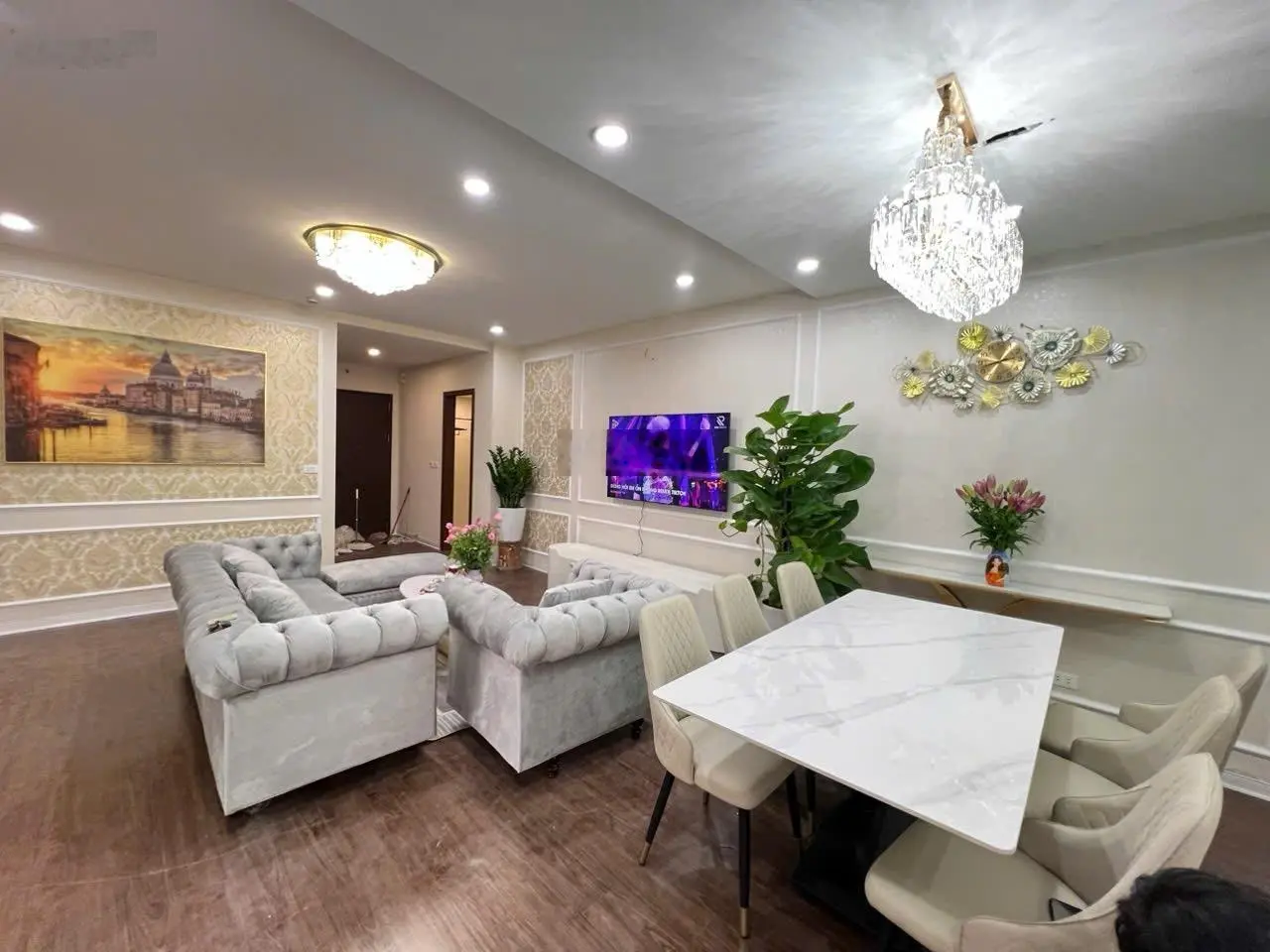 Cần bán gấp căn cc tại An Bình Plaza diện tích 56m2 giá 3.9 tỷ LH : 0985 636 ***