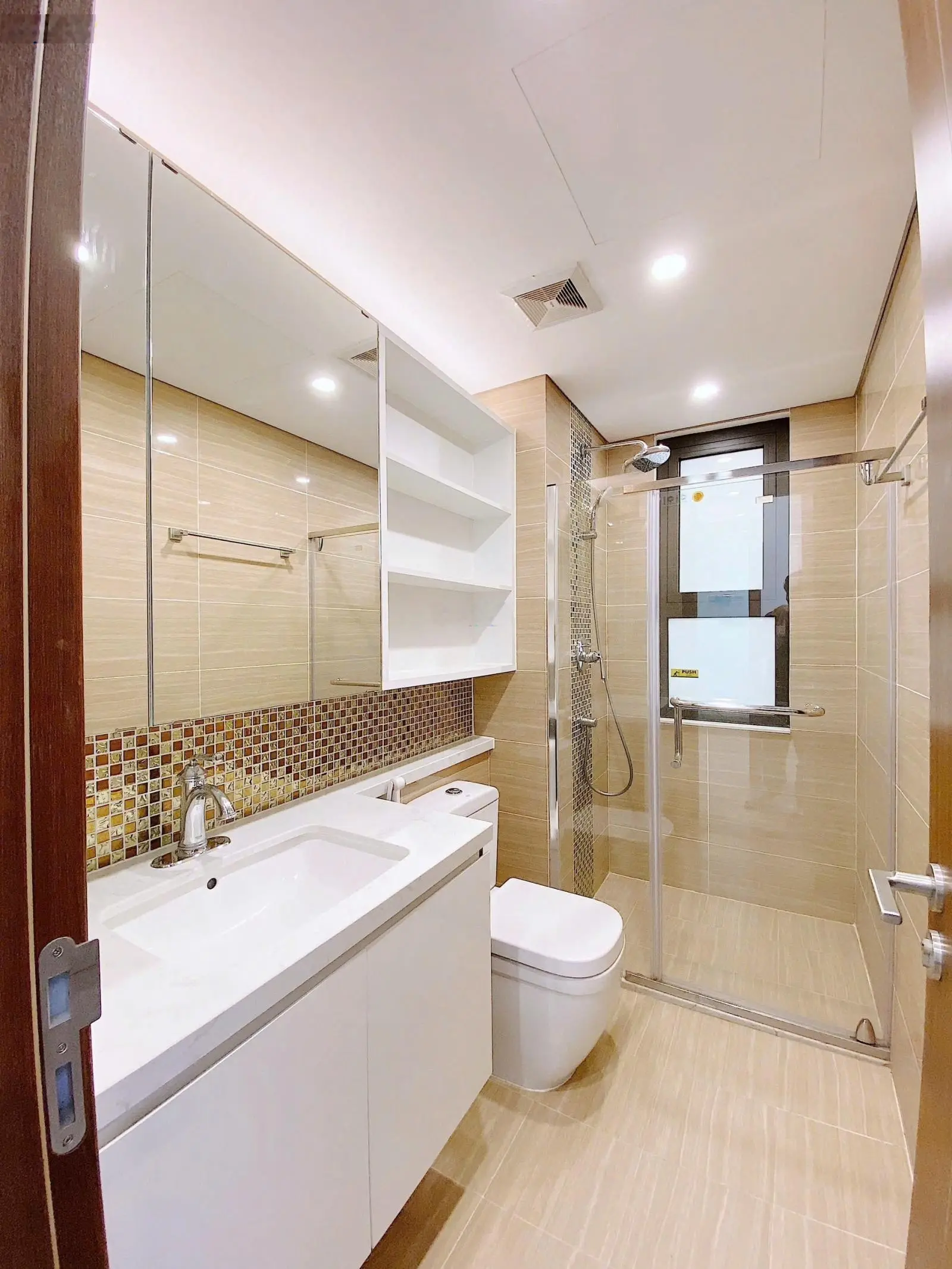 Bán căn 2 ngủ diện tích sử dụng 83m2 đầy đủ nội thất tại dự án Florence - 28 Trần Hữu Dực Mỹ Đình