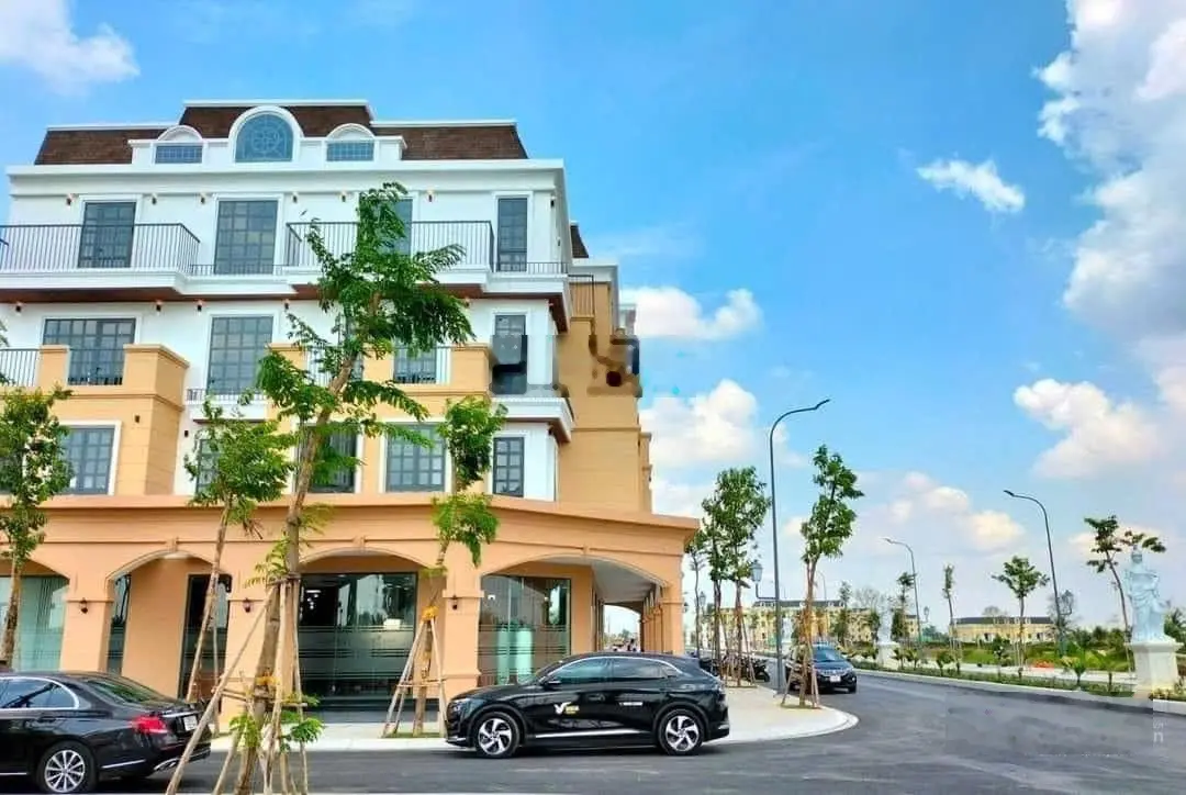 Bán đất đối diện khu trung tâm hành chính Thủ Thừa, khu trung tâm thương mại