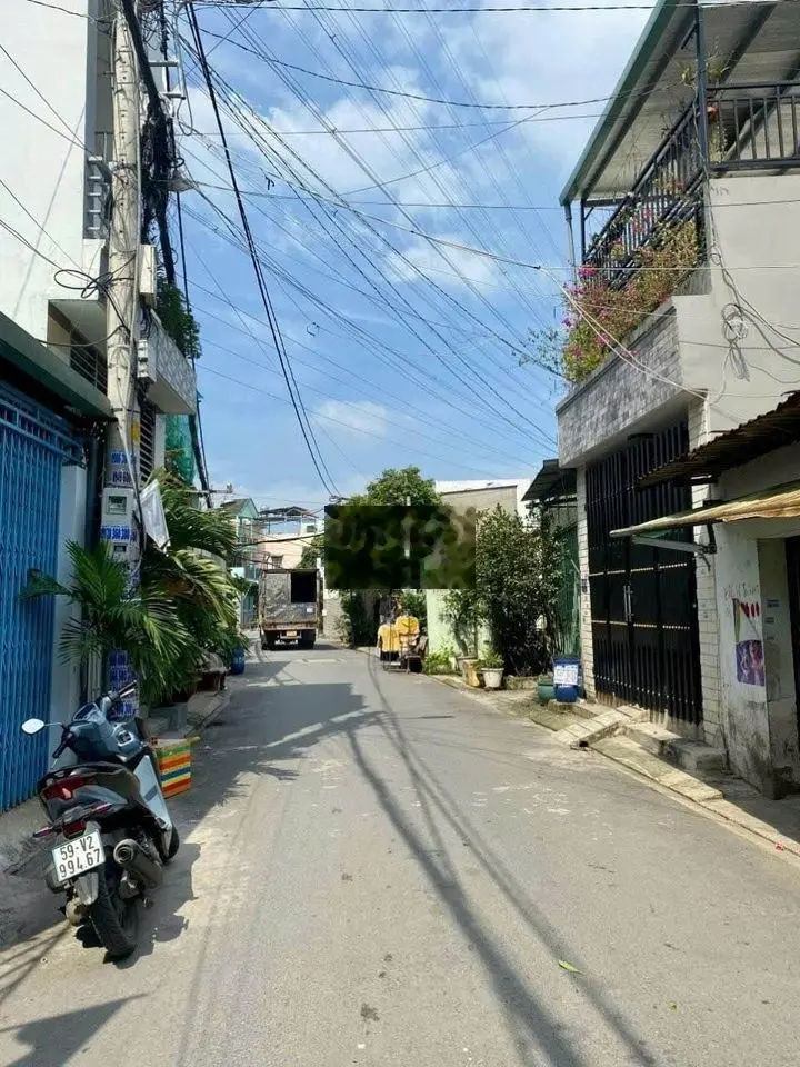 Nhà nát tại Tân Thới Nhì 12, Hóc Môn 108m² (5x21). Sổ hồng. Giá 2tỷ