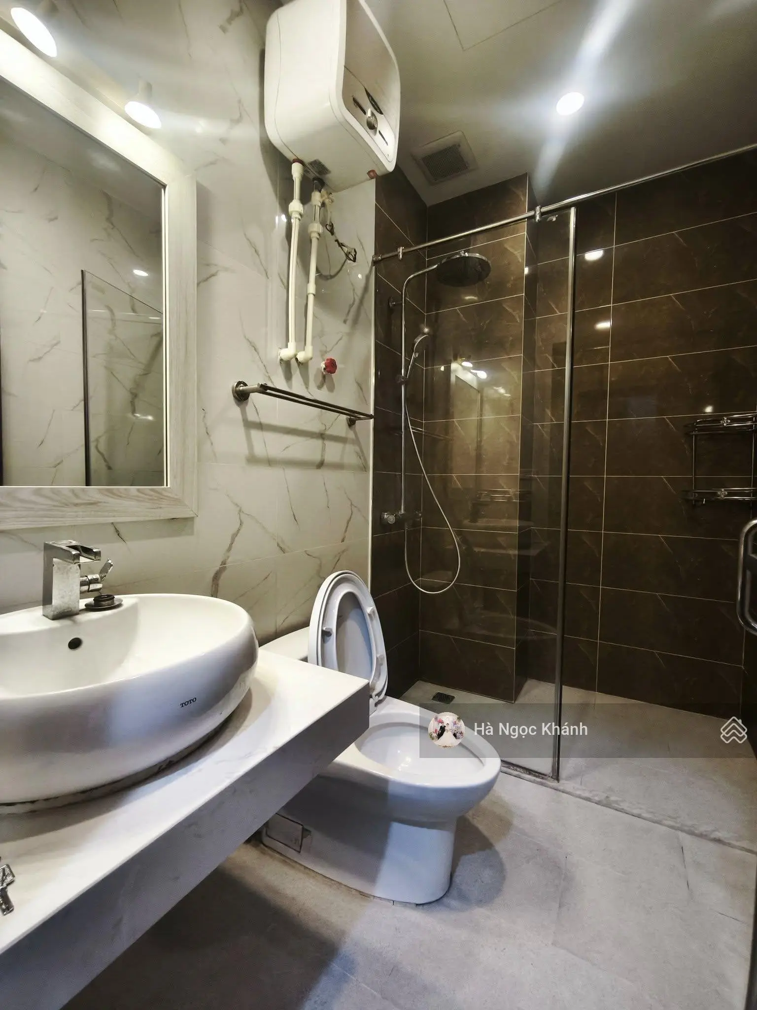 Nhà đẹp hiếm có 3 mặt thoáng phố thiên hiền - 63m2, mt khủng 6m - có sân - ở sướng!
