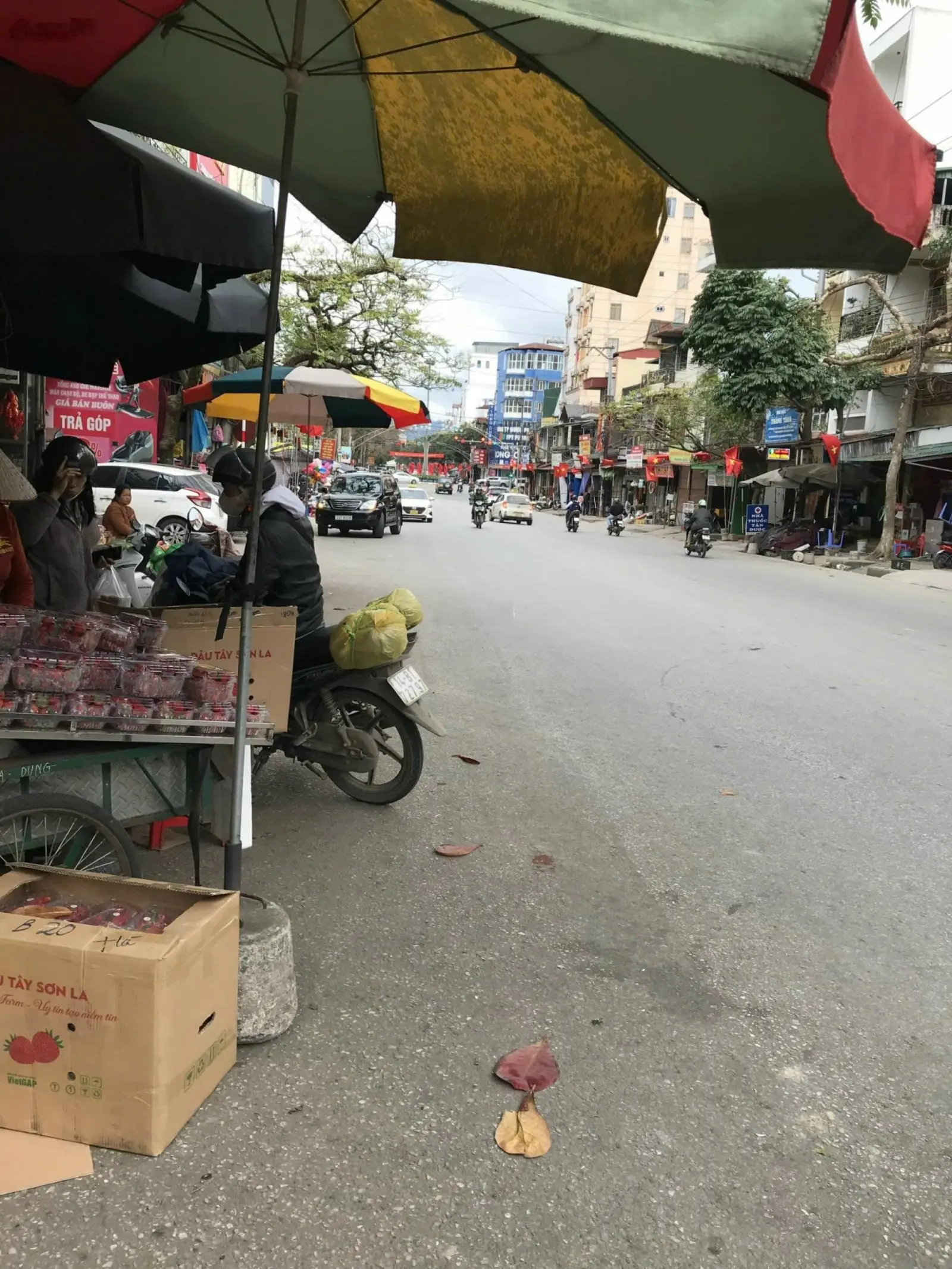 Chính chủ bán nhà 3 tầng mặt tiền Nguyễn Thái Học, phường Trần Phú, TP. Hà Giang