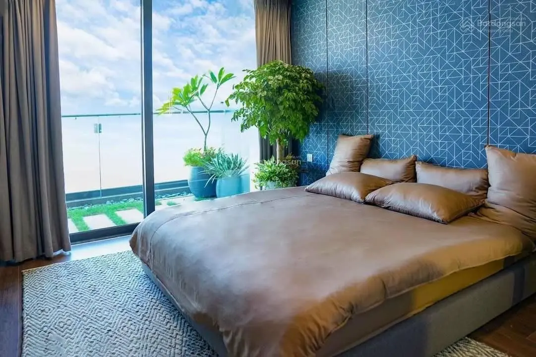 Hàng độc bản Vinhomes D'Capitale Trần Duy Hưng, giá rẻ nhất thị trường 82m2, Đông Nam, view hồ