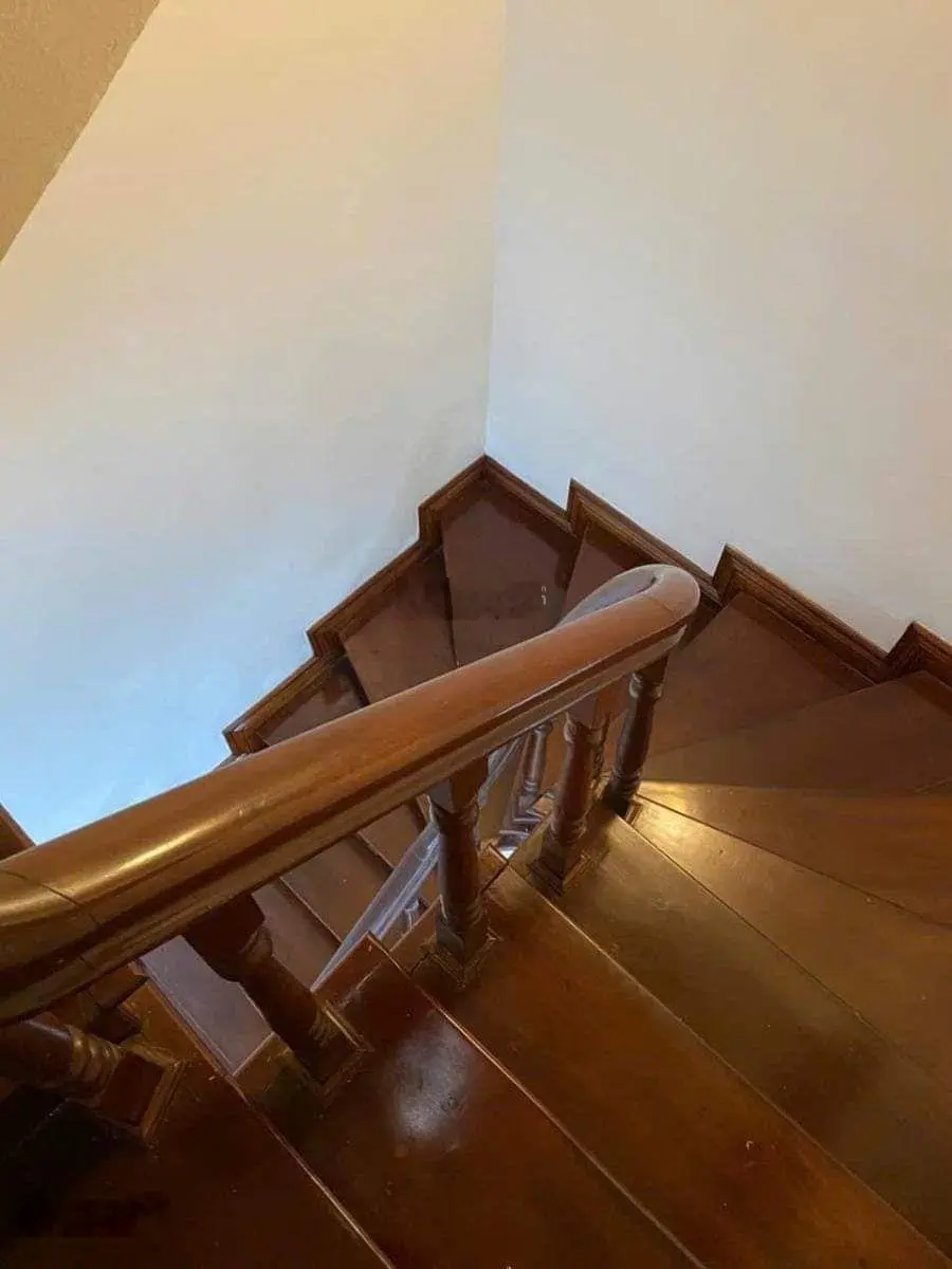 PHÂN LÔ ,VỊ TRÍ ĐỈNH NHẤT Lạc Long Quân 55m nhà 5 tầng Mt 5.1 giá mềm 14.5 tỷ