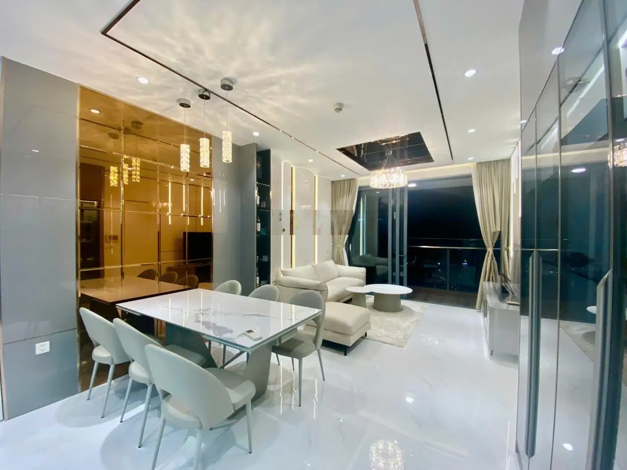 Bán căn hoa hậu Sunwah Pearl, góc 2PN 2WC tầng 48, view sông Quận 1, cầu Ba Son, full nội thất