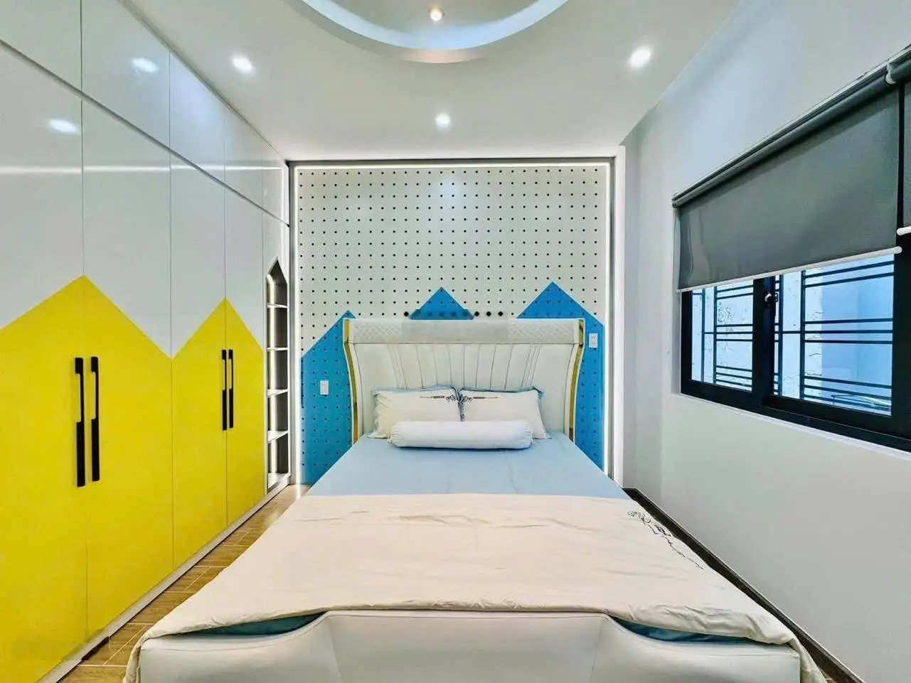 Chủ ngộp bán gấp nhà Mai Văn Ngọc Quận Phú Nhuận, giá 4tỷ1, diện tích 55m2