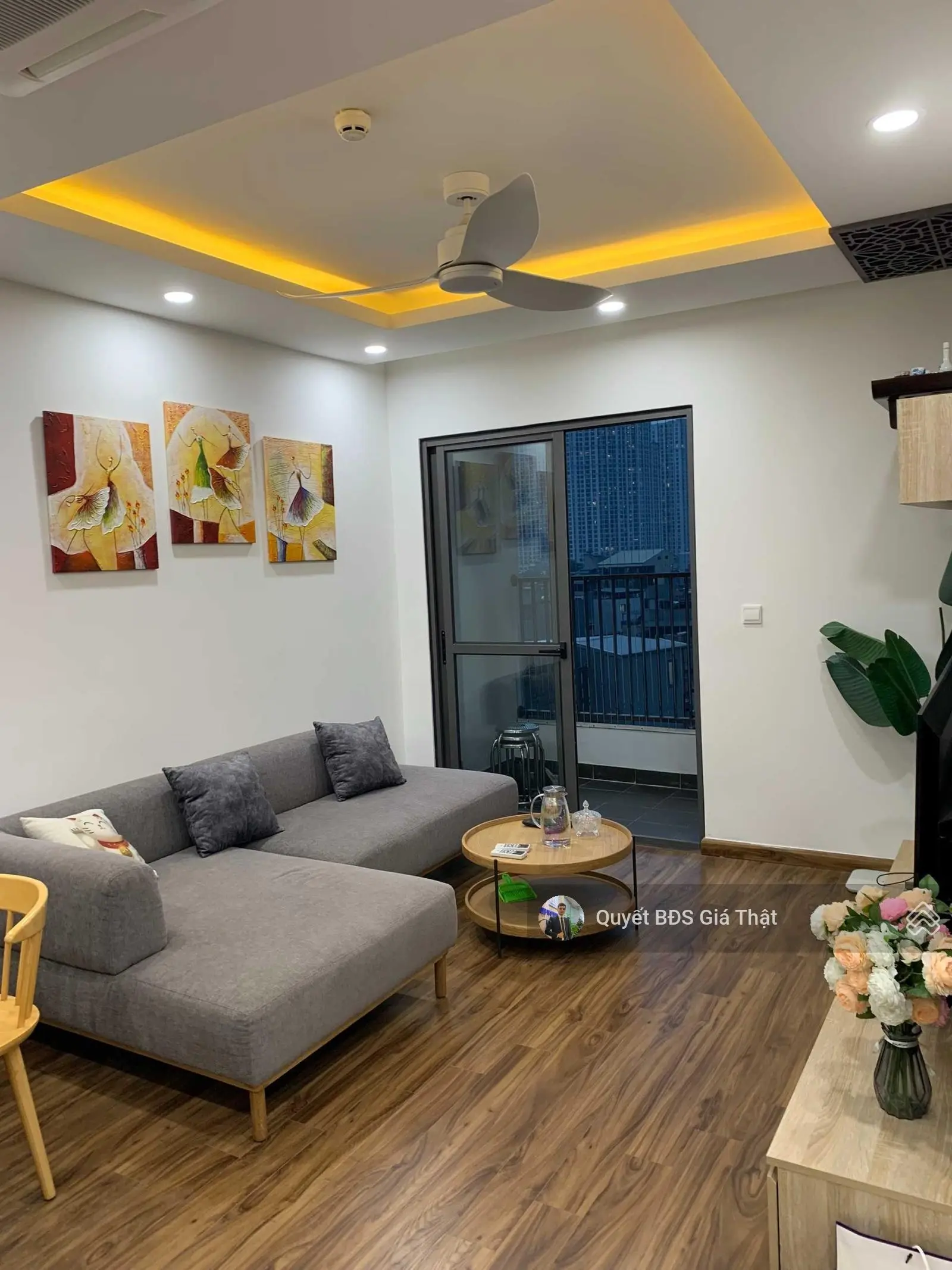 (Giá thật) chính chủ bán căn 81m2 2PN BC Đông Nam full nội thất giá 5.9 tỷ CC The Golden Palm