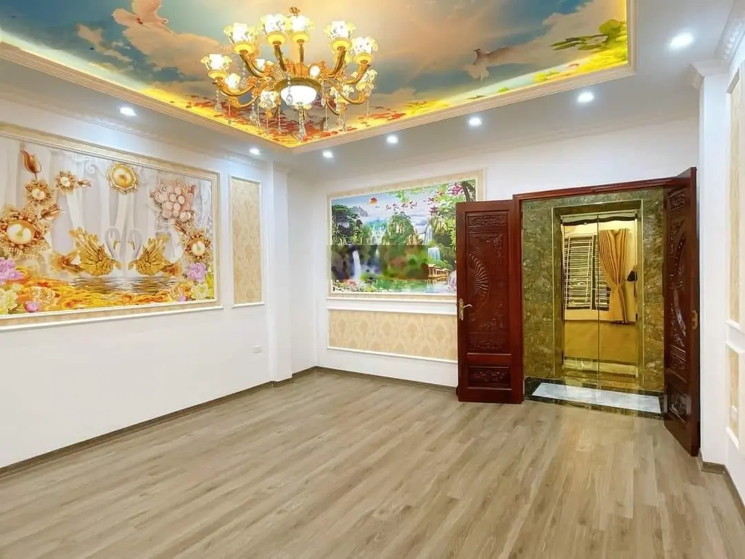 Bán nhà riêng 40m2, 12,8 tỷ tại Hoa Lư, Lê Đại Hành, Hai Bà Trưng, Hà Nội, thang máy