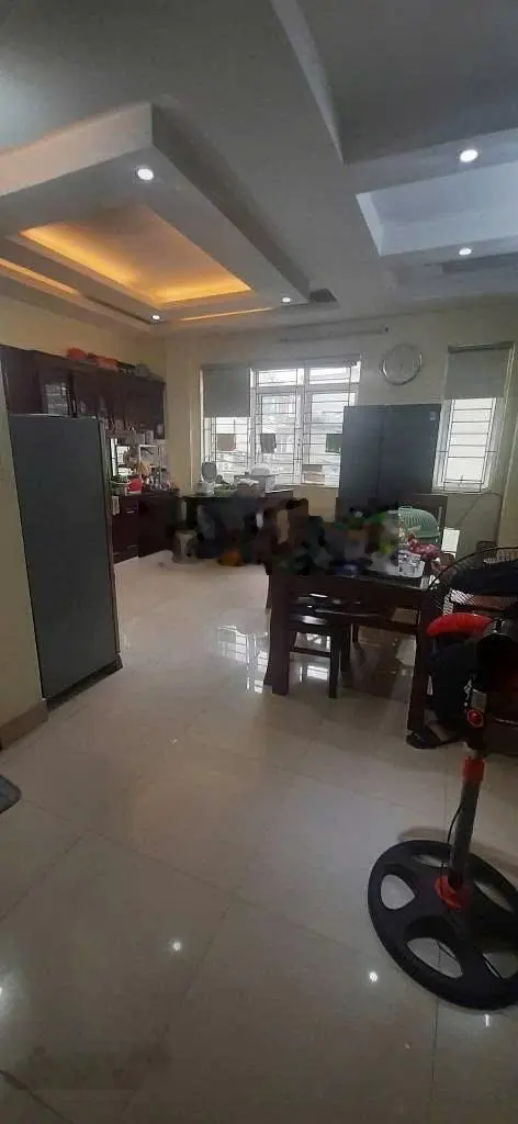Khúc Thừa Dụ - Cầu Giấy quanh 50m2 xây 6 tầng mt 5 mét quanh 14-15 tỷ sổ đỏ LÔ GÓC KINH DOANH THÔNG