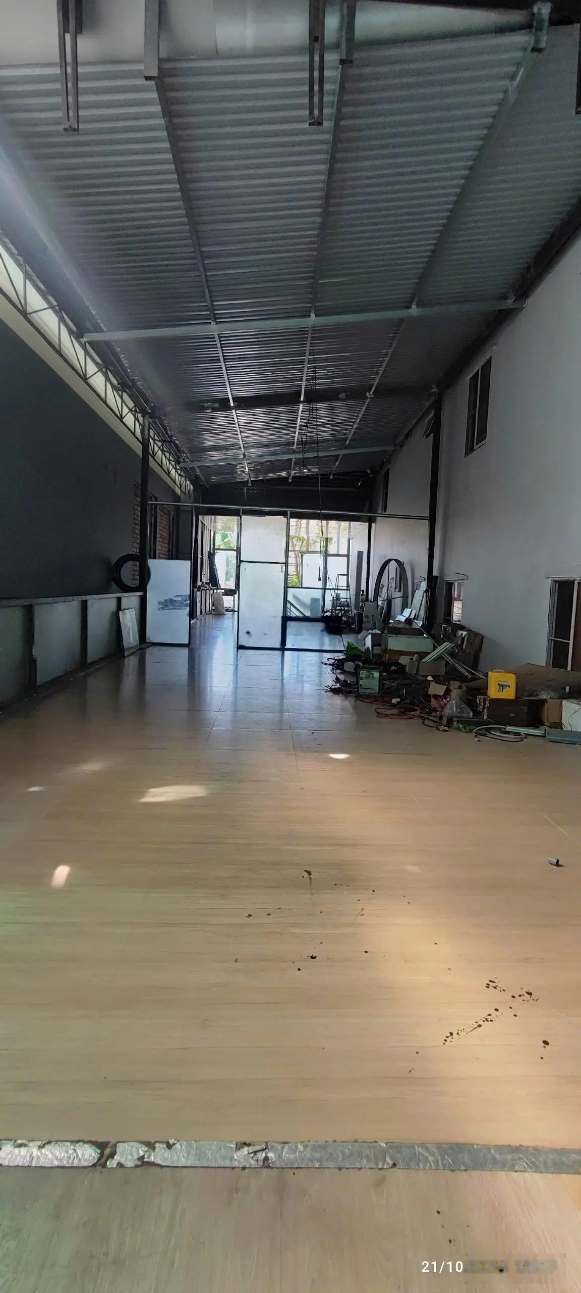 Nhà mặt tiền Hòn Chồng gần Biển