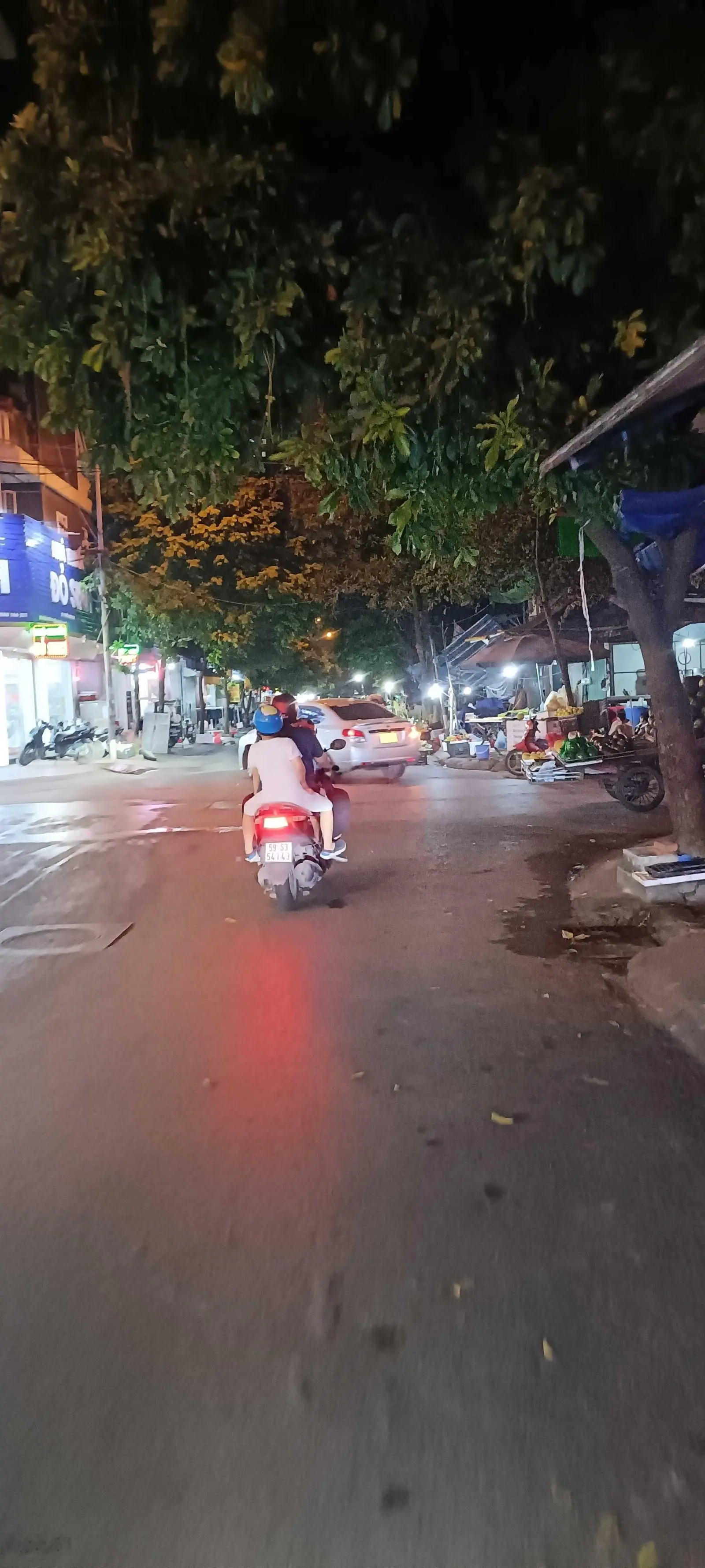 Siêu phẩm đấu giá Ngô Thì Nhậm Hà Đông, 52m, 6 tầng, giá 15.x tỷ, 3 Ô tô tránh kinh doanh