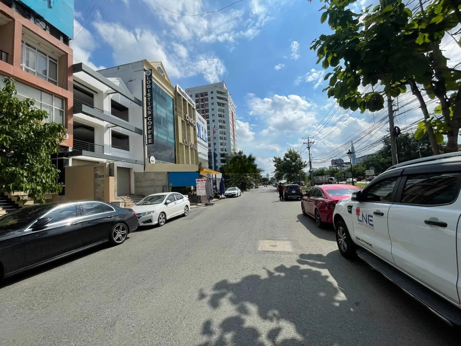 Chính chủ bán nhà 1 hầm 4 lầu mặt tiền đường Lương Định Của, P.An Phú, quận 2, DTS: 266m2 giá 45 tỷ