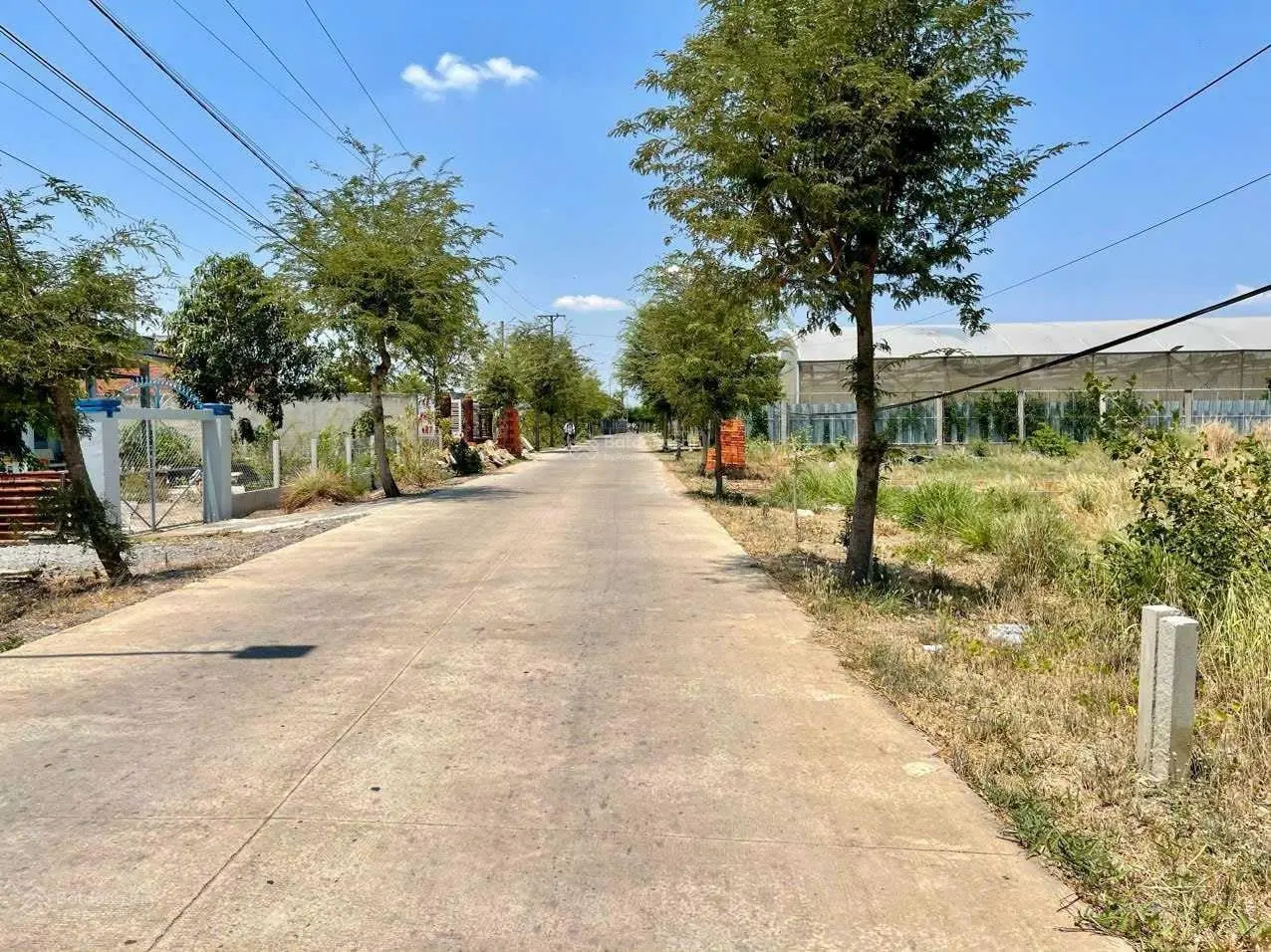500m2 đất vườn MT đường xe tải chạy, giá rẻ nhất khu vực