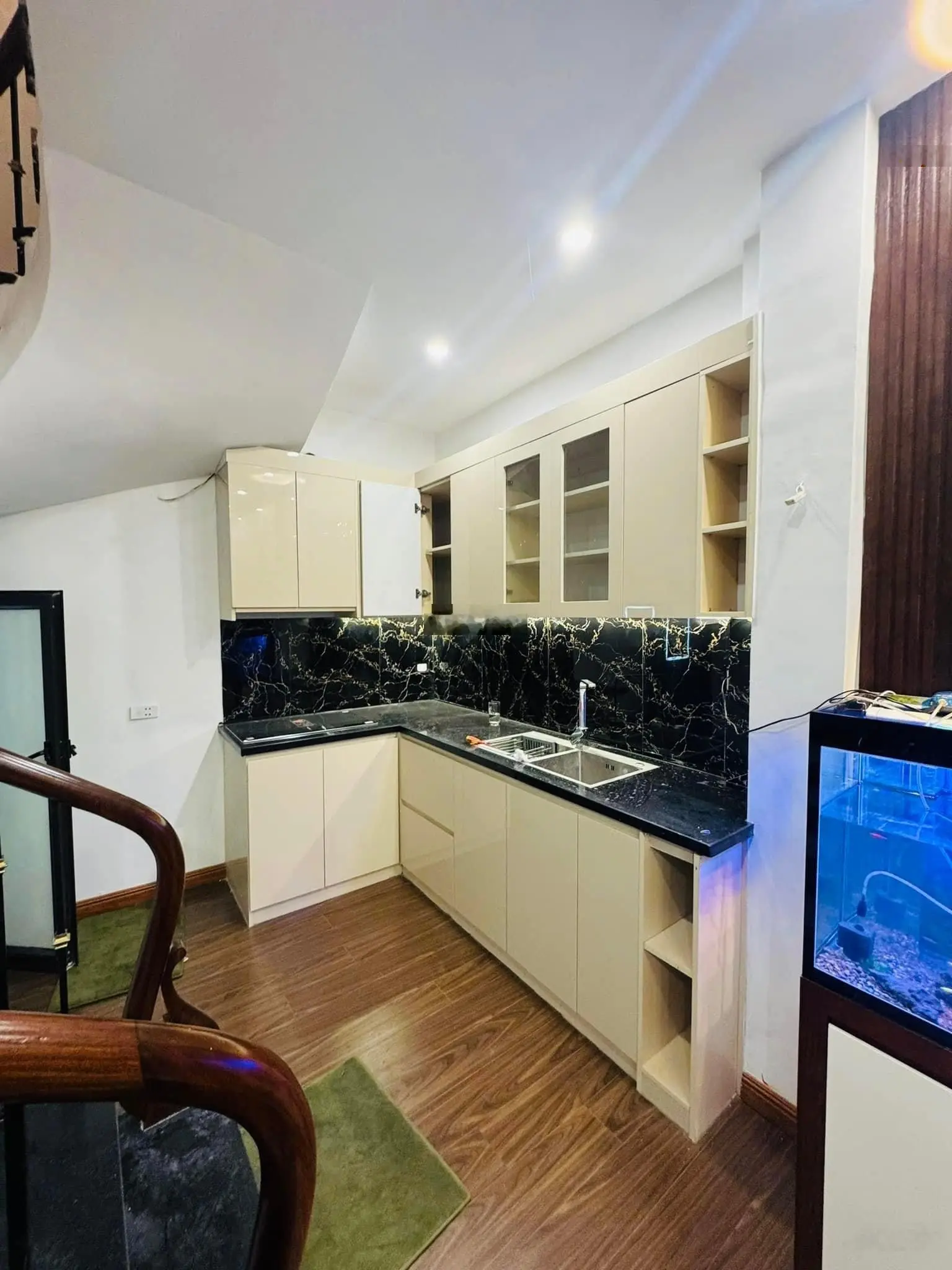 Cực hiếm bán nhà phố kim ngưu - hai bà trưng. 25m2, 4 tầng, mt 3.8m. ngõ rộng, tiện ích ngập tràn.