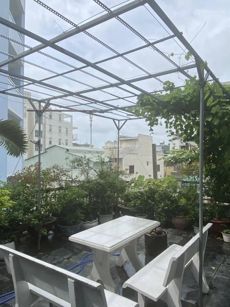 Chính chủ cần bán gấp nhà biệt thự căn góc 2 MT đường lớn Quận 11