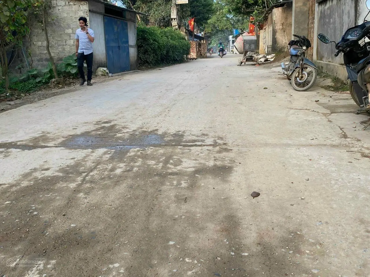 100m2 full thổ cư, mặt tiền 17m Tân Tiến Chương Mỹ, sát trục liên xã, ô tô tránh, TP vệ tinh