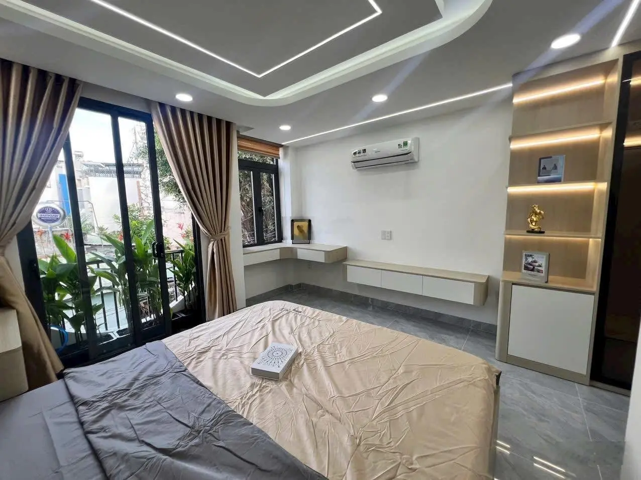 Chủ Muốn Bán Nhà Cho Thuê 21 Triệu/Tháng Đường Sư Vạn Hạnh,P.12,Quận 10,Giá:4,65Tỷ/ 80m2(5x16) 2Lầu