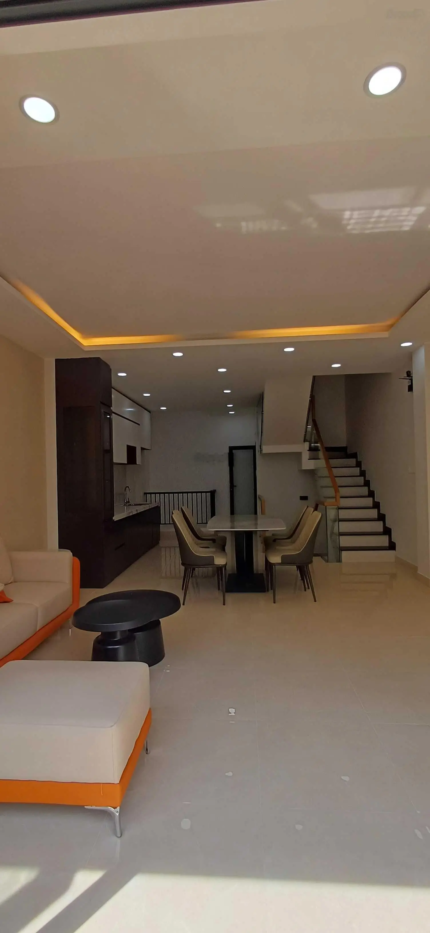 6.1 tỷ - Nhà phố vip 1 trệt 4 lầu - Ngã Tư Ga - p. Thạnh lộc - Q12 - HCM (thiết kế mới - hiện đại)